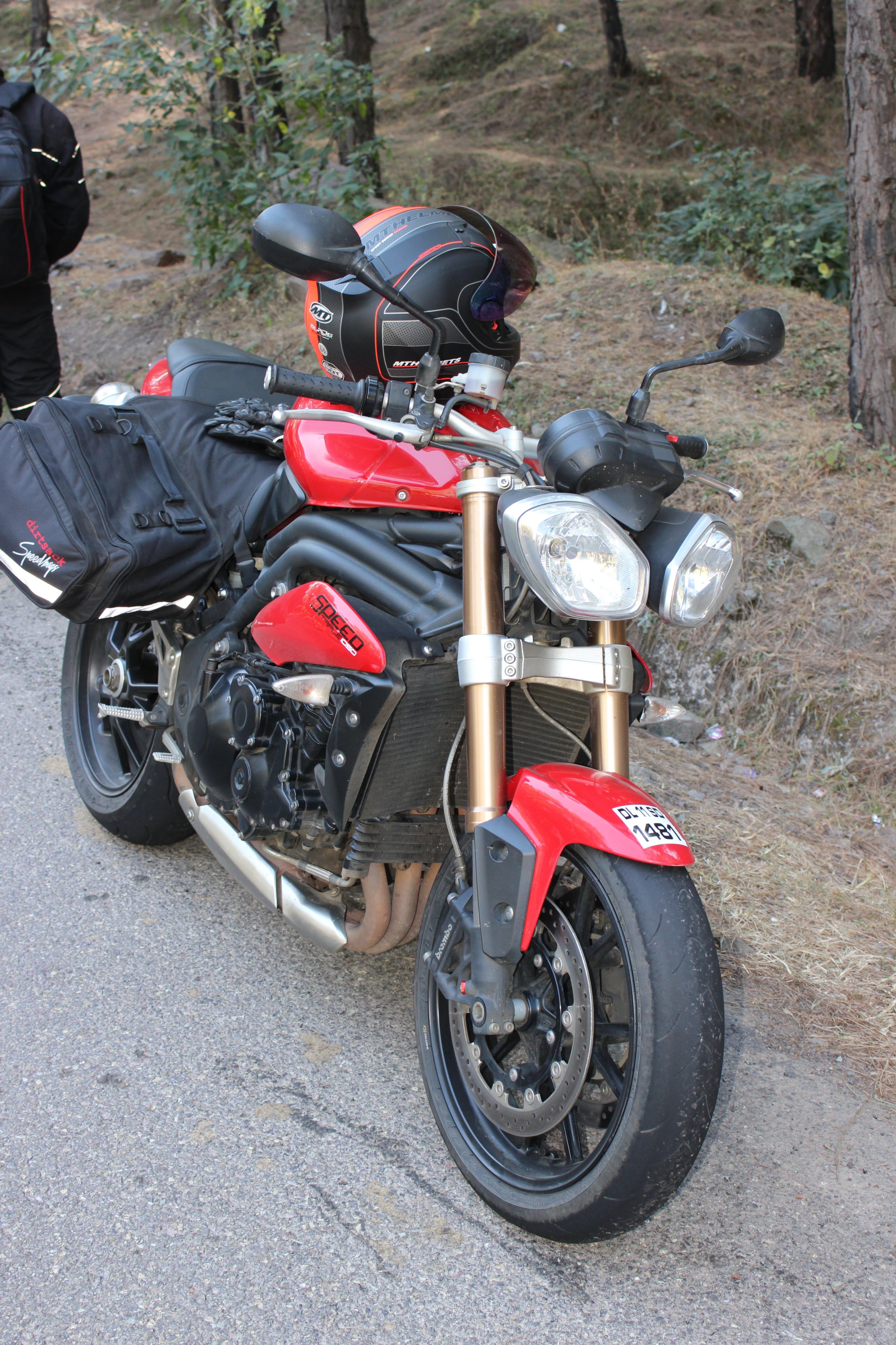 helmet, mode of Transport, scooter, wheel, land, motorcycle, india, city, land Vehicle, travel, day, transportation, speed triple 1050, shimla highway, Phone HD Wallpaper