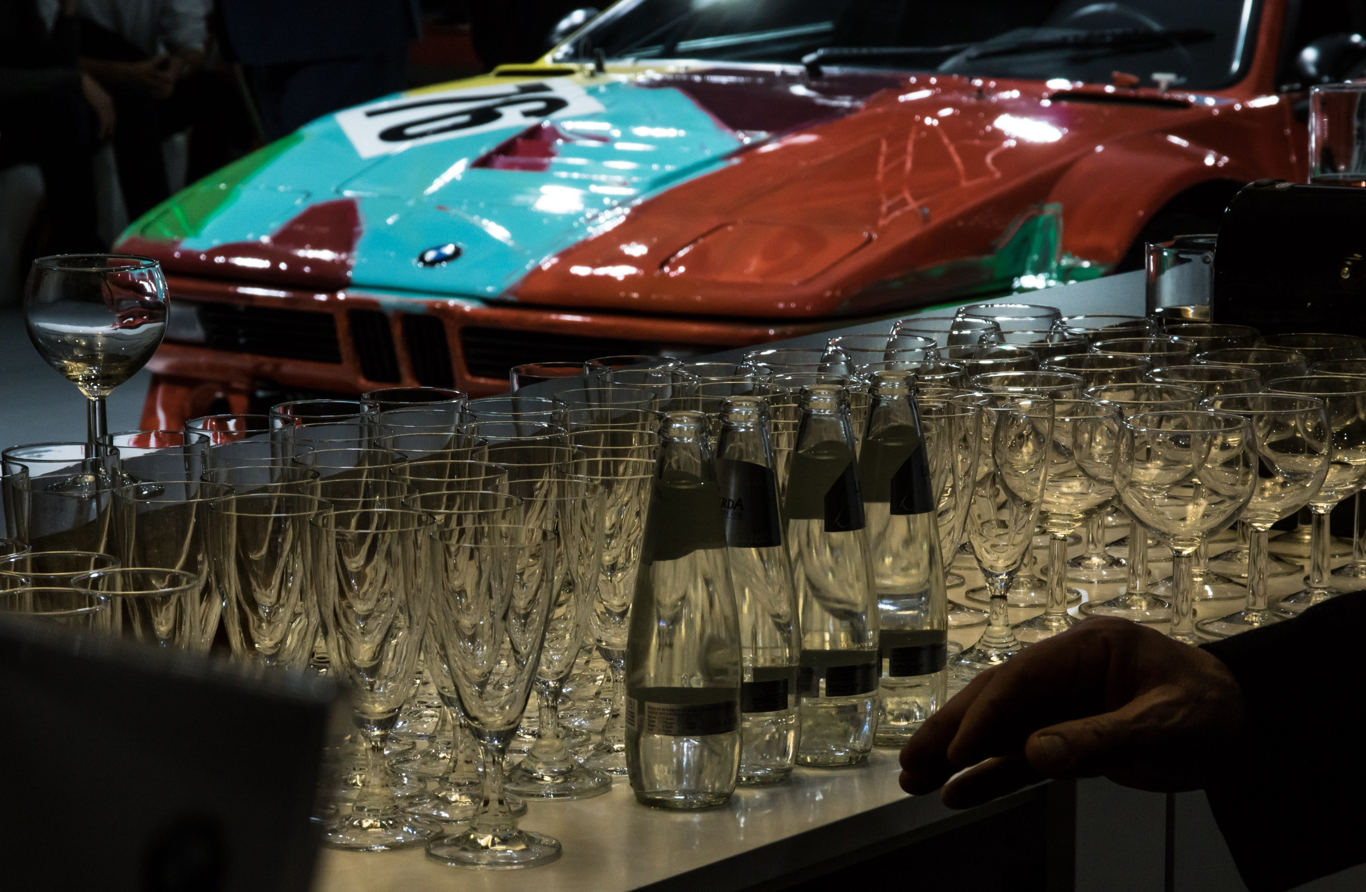 restaurant, prost, one person, 4K, drink, refreshment, food and drink, drinking glass, enjoy, table, human hand, nightlife, human finger, glass, serve, HD Wallpaper