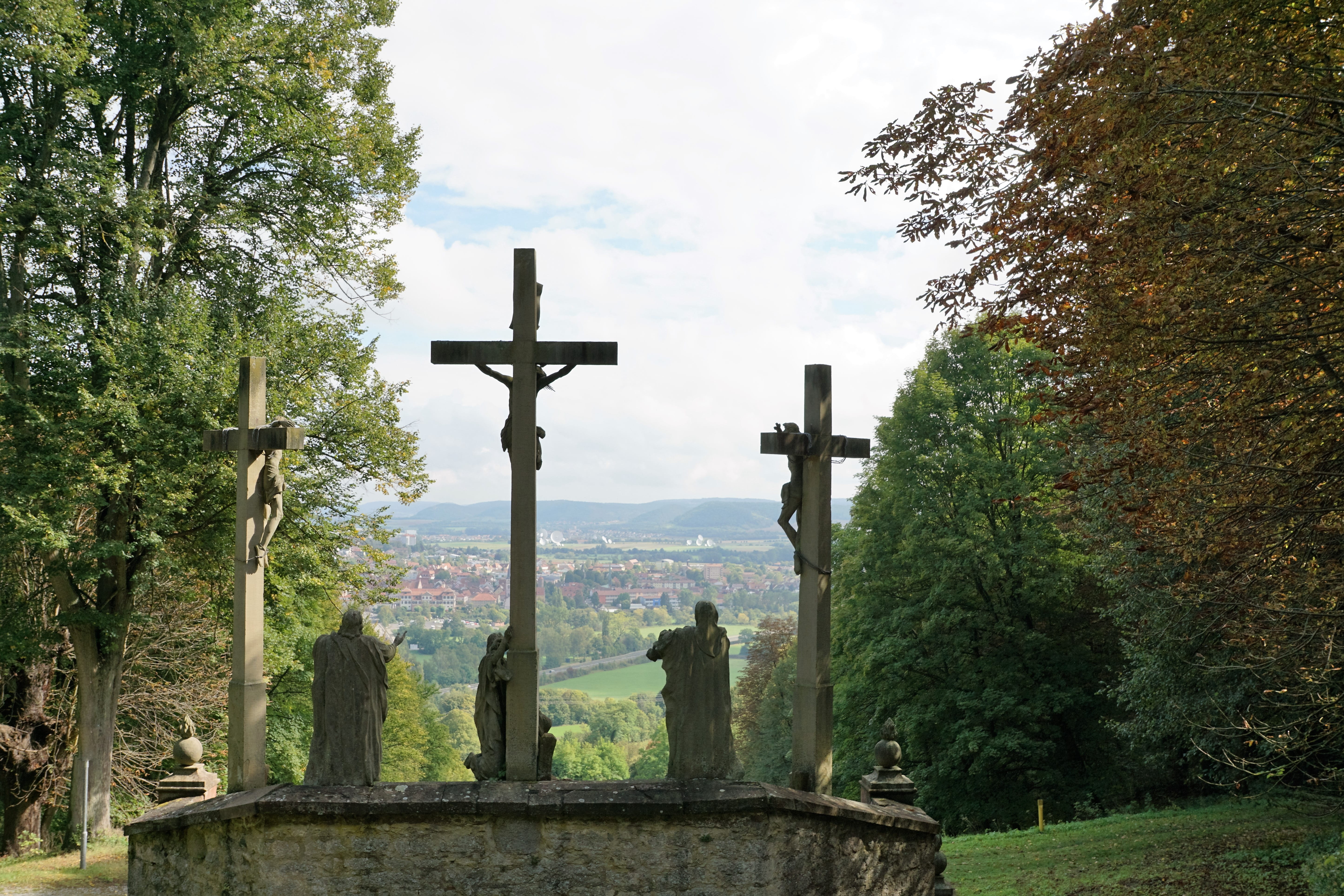 middle ages, outdoors, bavaria, place of worship, hammelburg, symbol, saaleck, 5K, sky, festival, love, monastery, cross, vierzehnheiligen, no people, HD Wallpaper