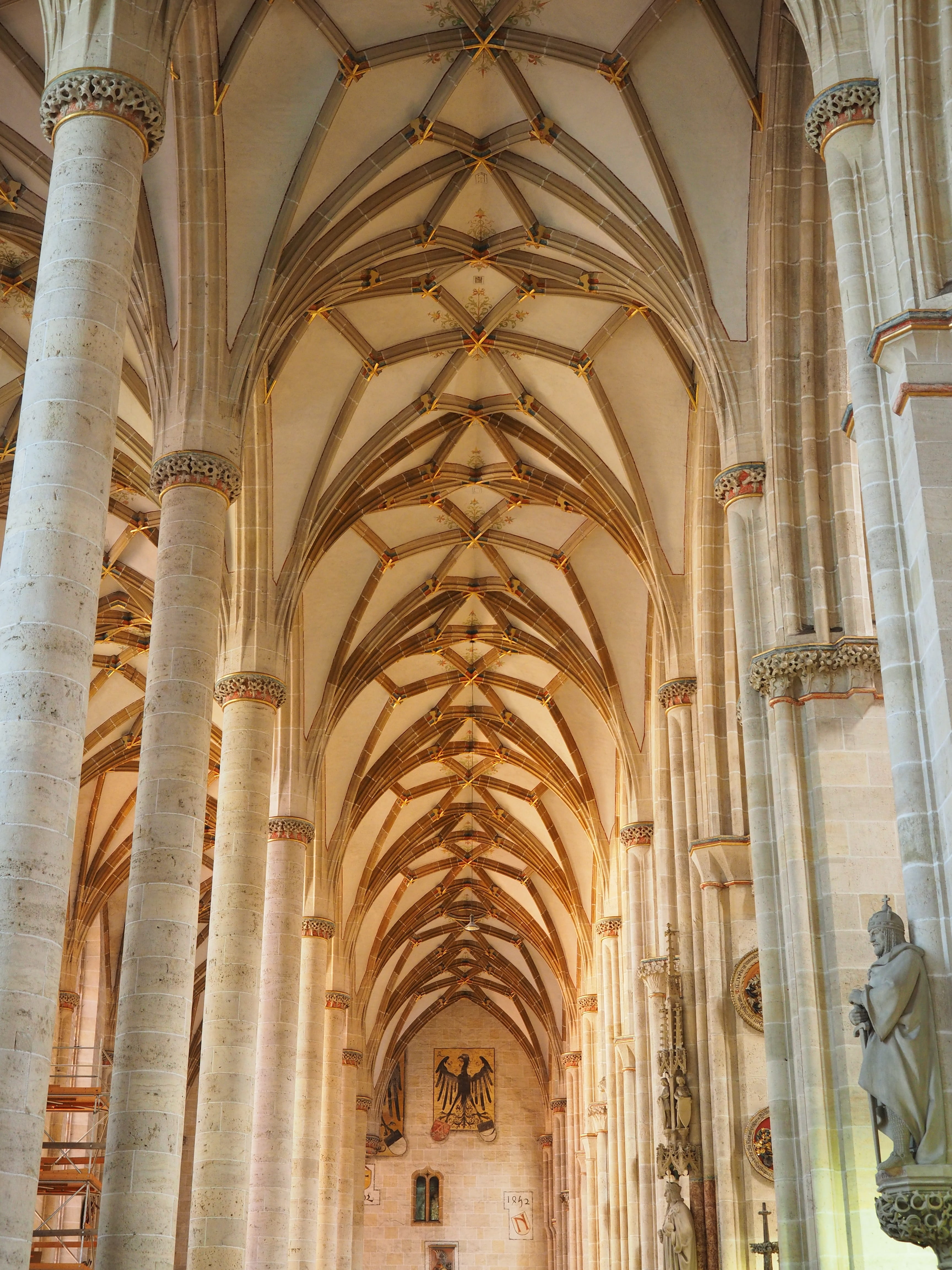 Münster, building exterior, travel destinations, cathedral, place of worship, building, church cathedral, gothic style, no people, day, built structure, Phone HD Wallpaper