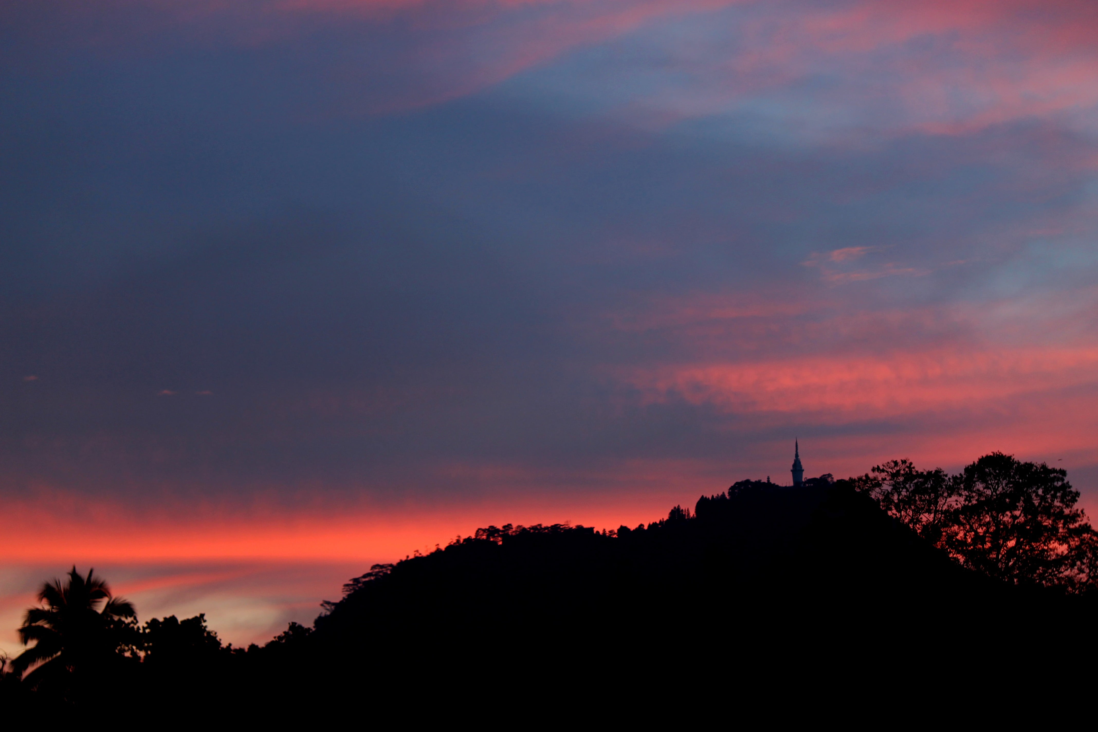 dramatic sky, beauty in nature, no people, landscape, 4K, scenics - nature, dusk, non-urban scene, orange color, tree, gampola, outdoors, tower, silhouette, HD Wallpaper