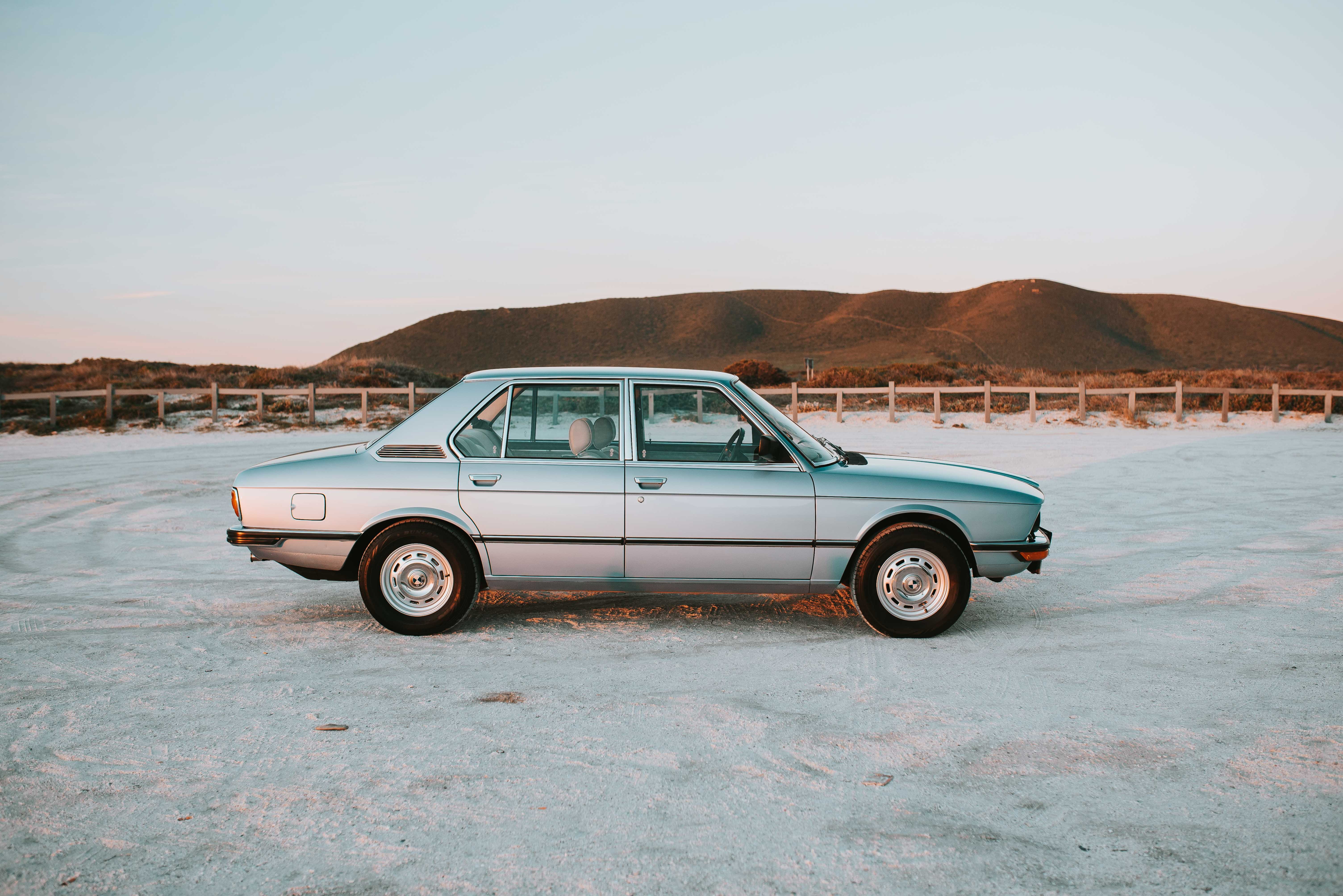 abandoned, outdoors, antique, street, classic, sunset, bmw, vintage, journey, no People, old school, grey, wheel, mode of Transport, vehicle, 5K, sunrise, HD Wallpaper