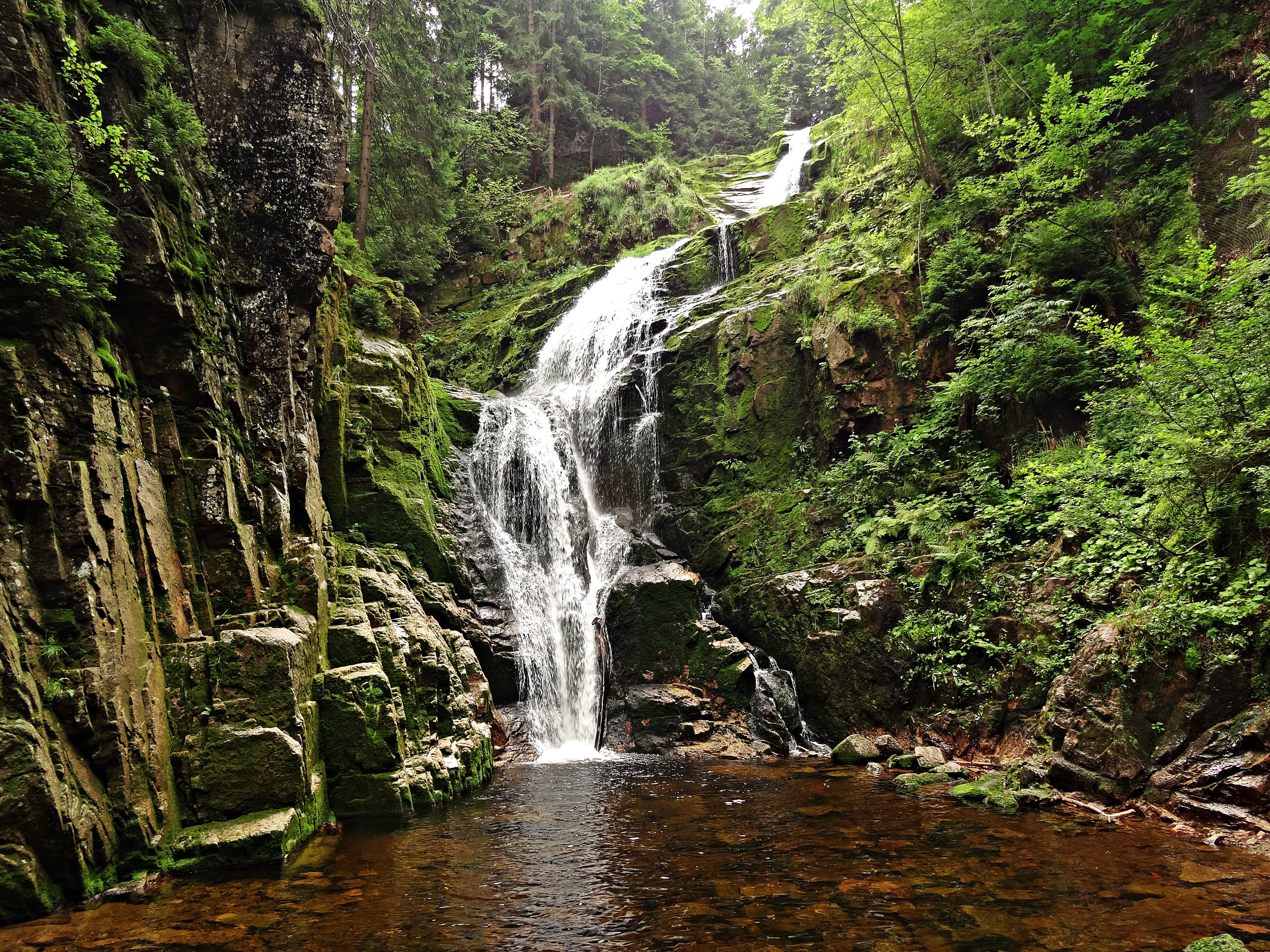 outdoors, rock, peace of mind, beauty, mountains, growth, 5K, time of year, vegetation, rocks, brook, waterfall, view, scenery, landscape, panorama, motion, HD Wallpaper