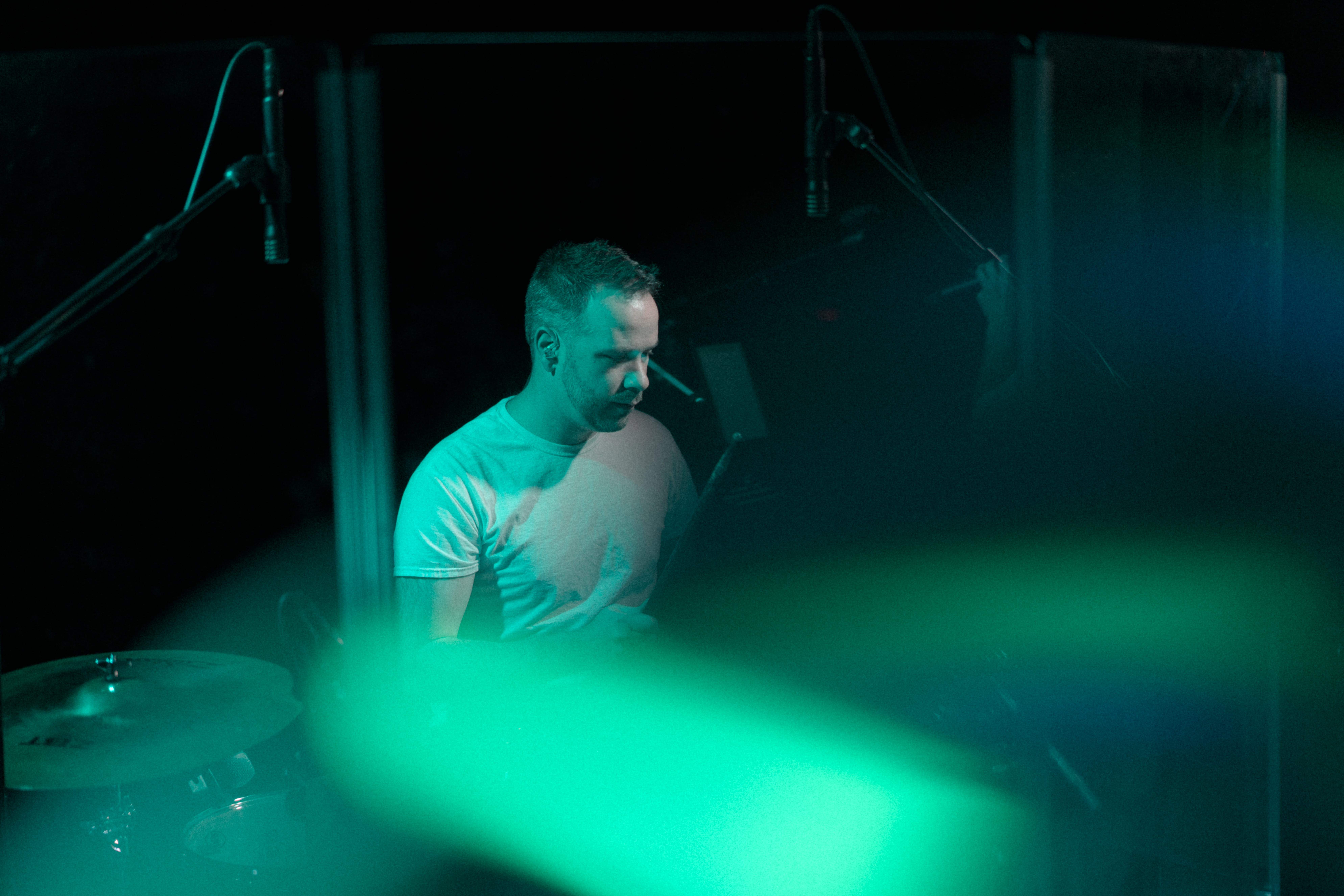 church, casual clothing, communication, young men, drums, guitar, technology, god, gracechapel, concert, nightclub, sing, adult, color, guitar player, night, HD Wallpaper
