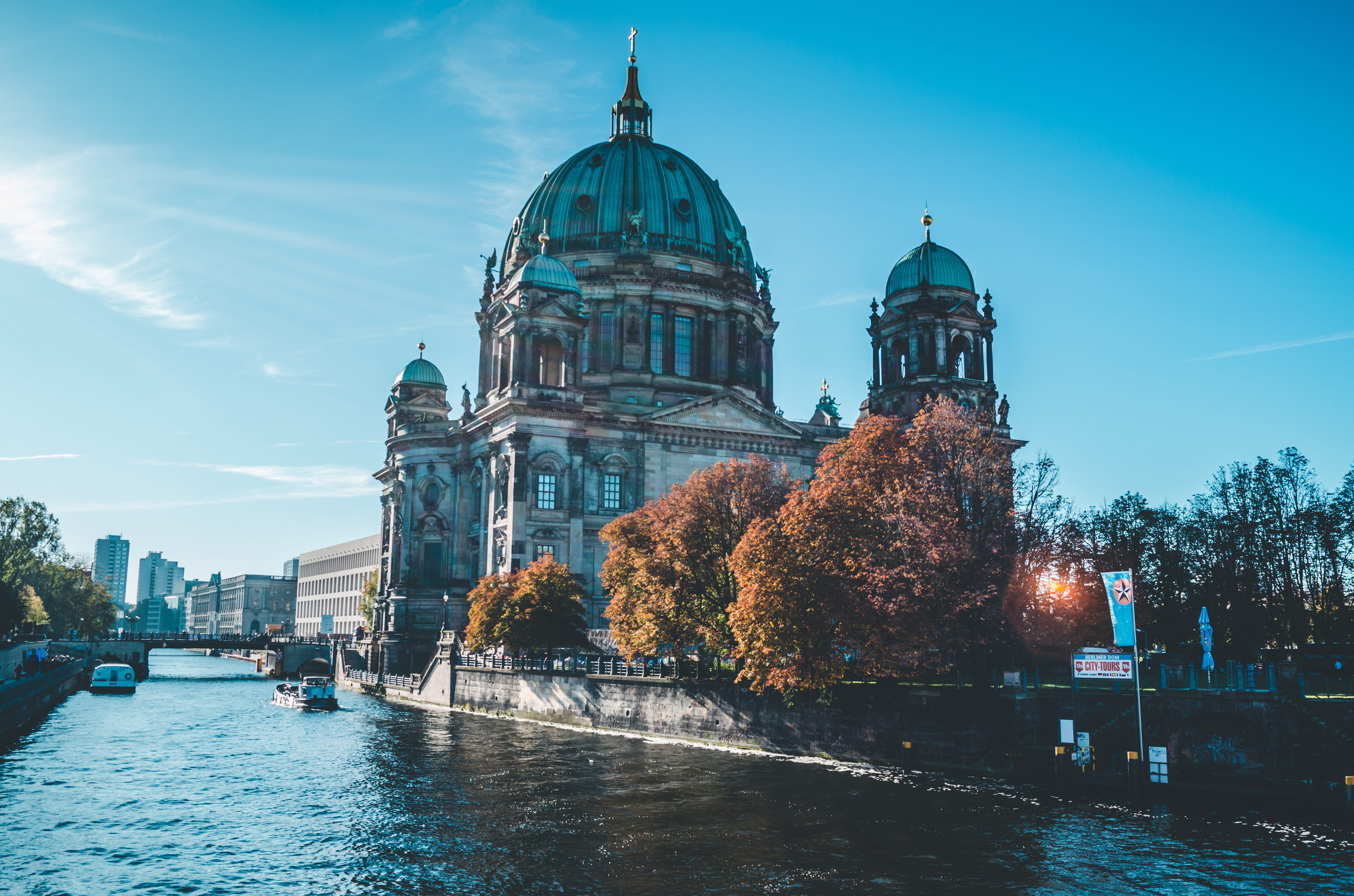 government, city, nature, built structure, outdoors, tree, religion, building, place of worship, cathedral, spirituality, architecture, dome, building exterior, HD Wallpaper