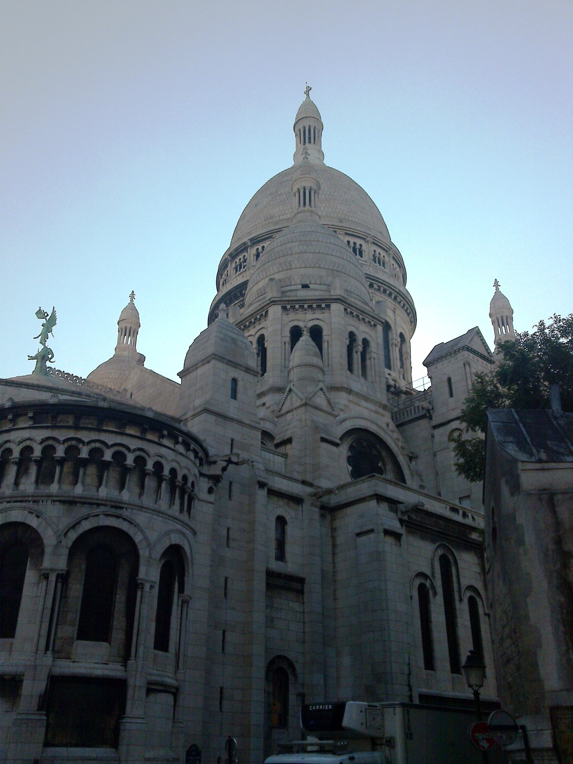 no people, dome, outdoors, the past, built structure, nature, clear sky, architecture, france, sky, sacre coeur, basilique, low angle view, day, building exterior, Phone HD Wallpaper