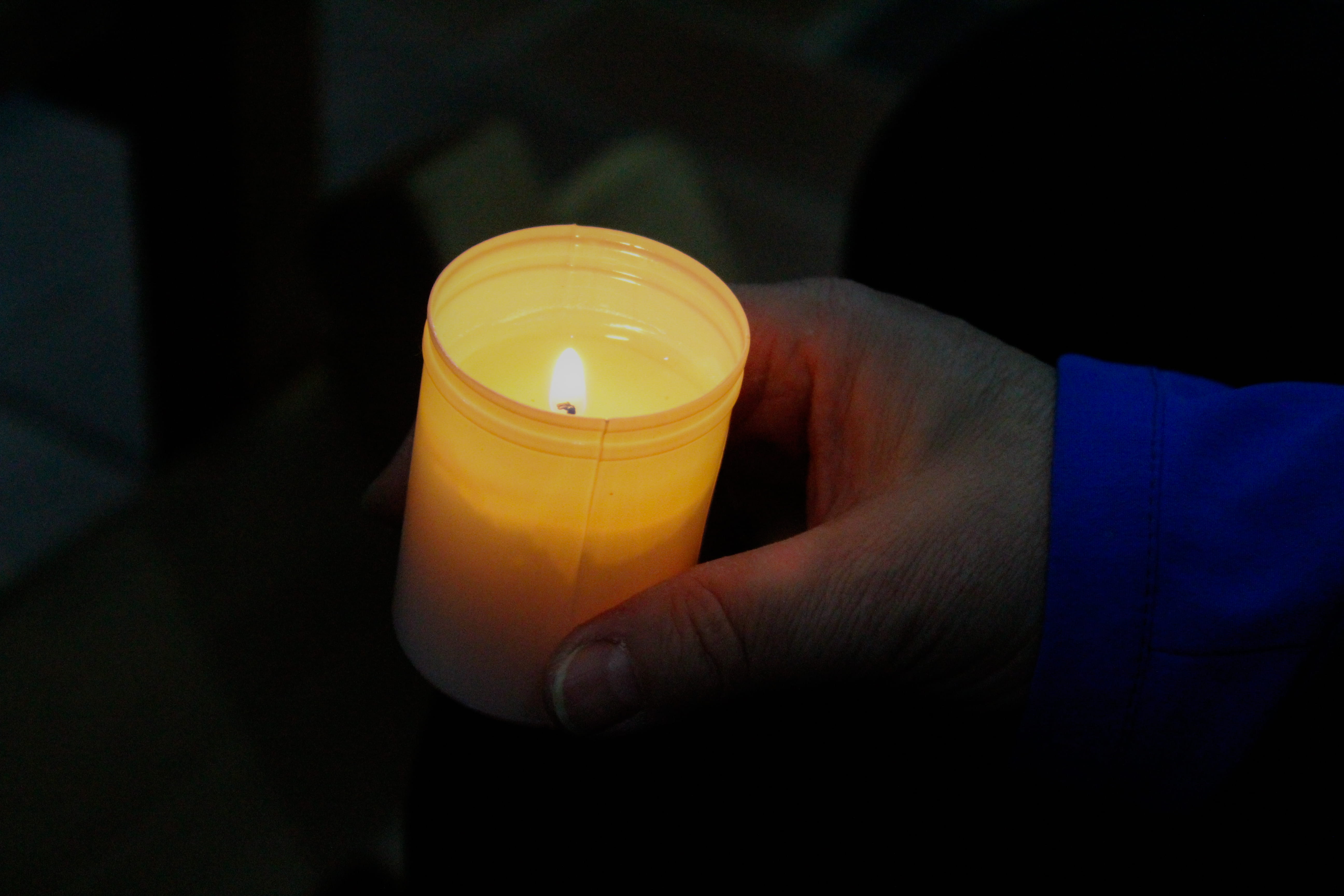 holy week, praying, tomelloso, hand, fire, candle, focus on foreground, lifestyles, burning, rezo, close-up, body part, prayer, finger, indoors, spain, HD Wallpaper