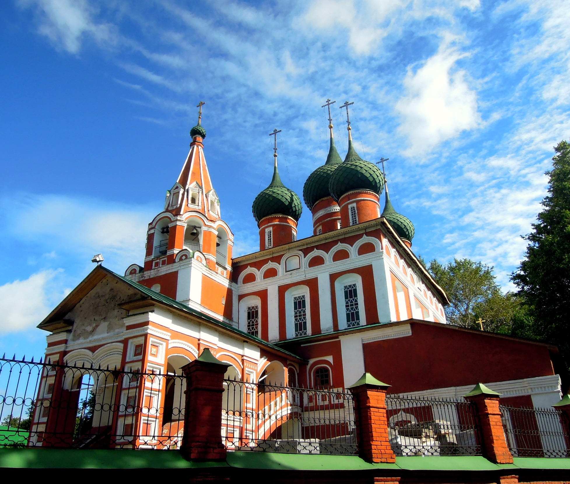 dome, nature, day, outdoors, spire, 1080P, showplace, orthodoxy, no people, crosses, belfry, church, architecture, beautiful temple, built structure, building, HD Wallpaper