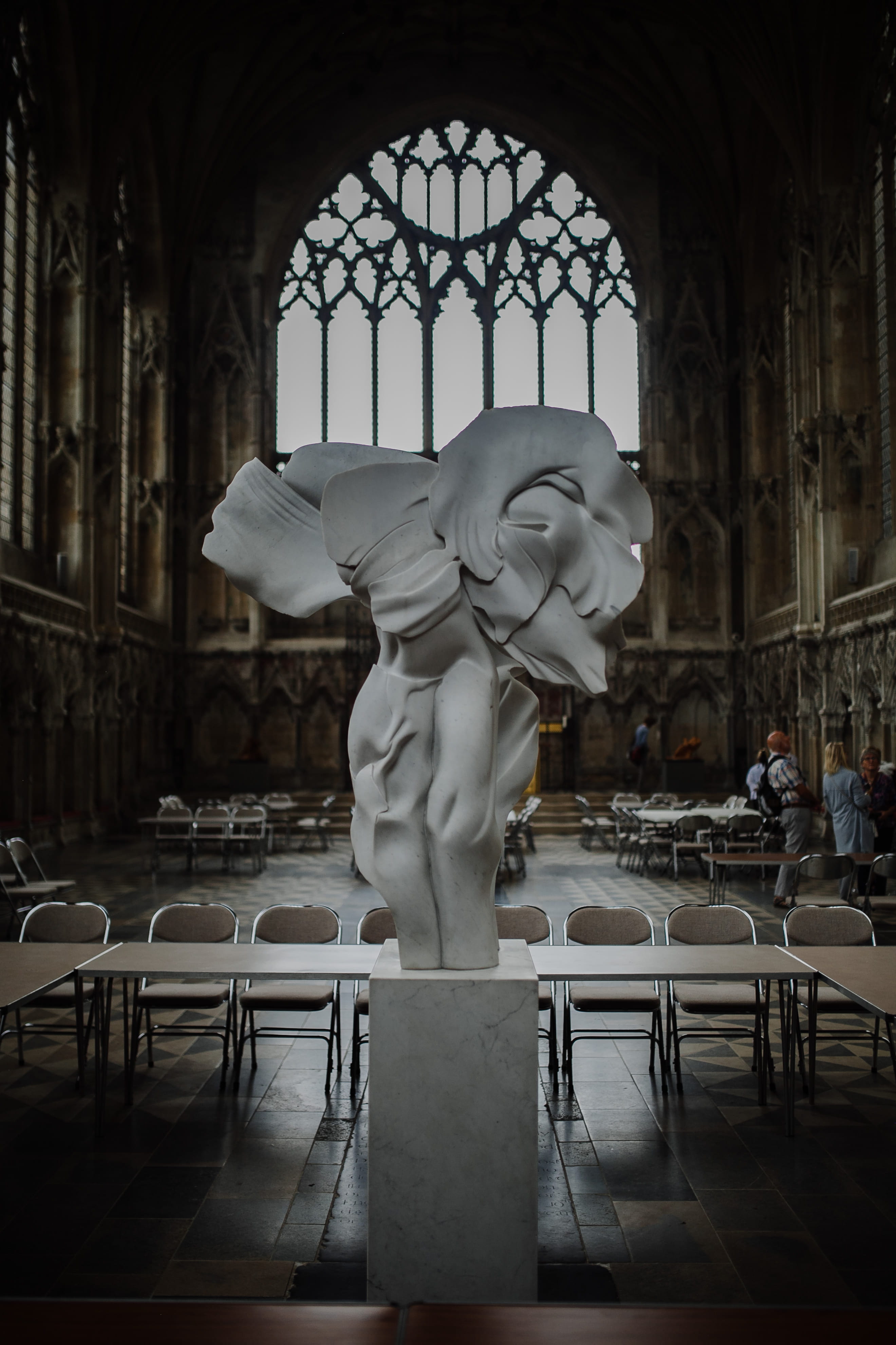 religion, sculpture, art and craft, united kingdom, room, dining room, worship, modern art, white, church, building, arch, ely, 4K, travel destinations, Phone HD Wallpaper