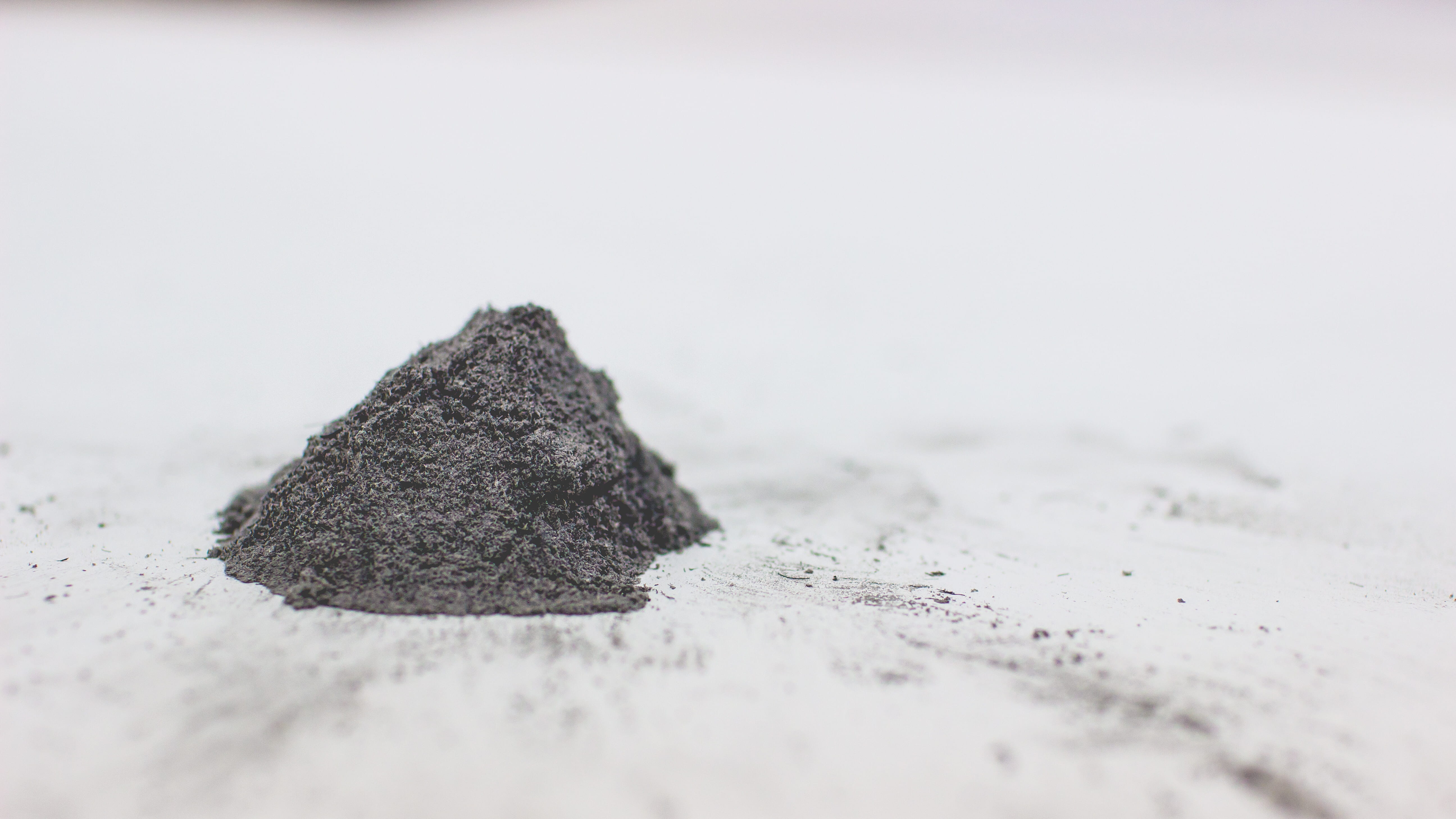 still life, close-up, selective focus, food, ground, day, ash, sand, pile, plant, black color, background, food and drink, simple, nature, dry, outdoors, HD Wallpaper