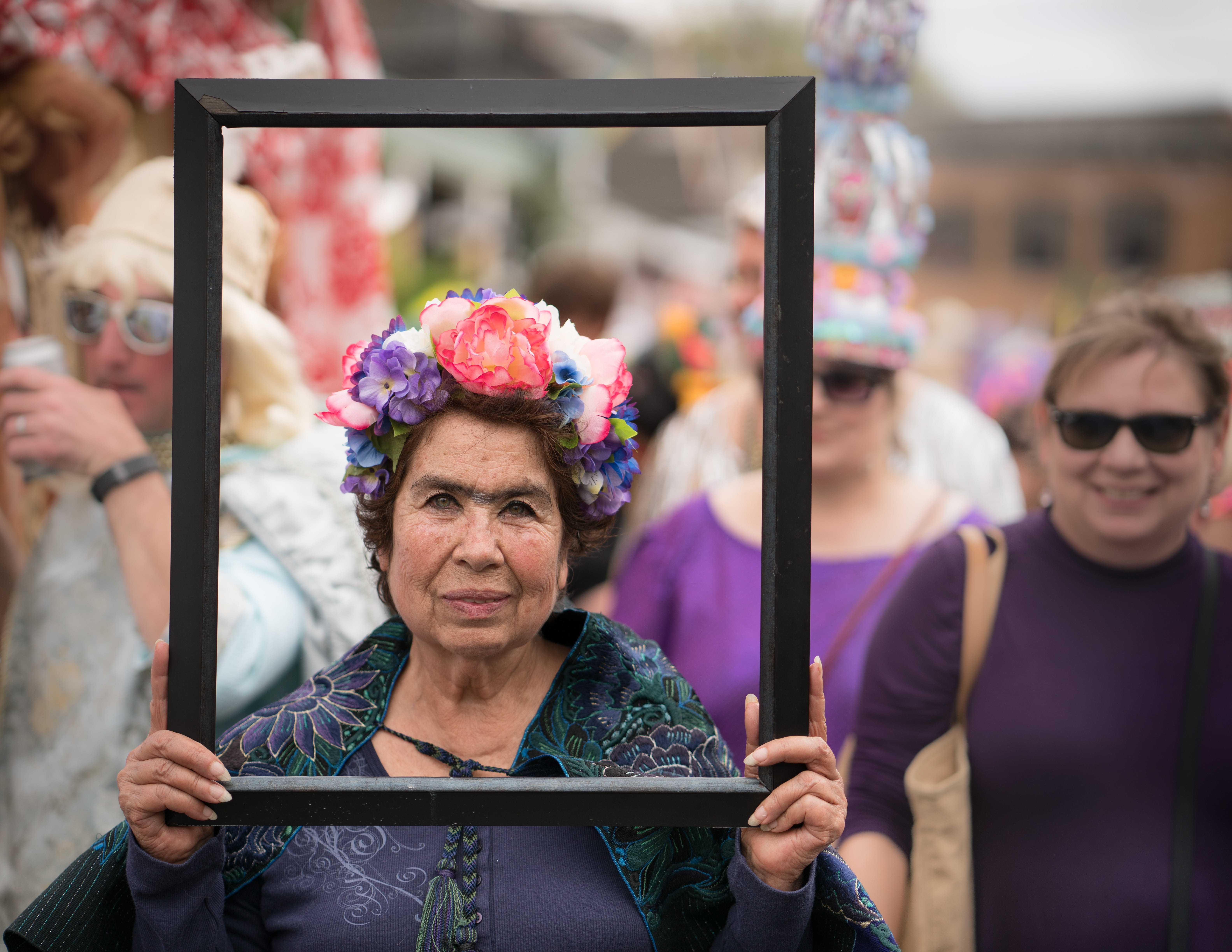 parade, women, portrait, mardi gras, disguise, carnival, costume, females, festival, festive, adult, 5K, real people, lifestyles, lent, senior adult, louisiana, HD Wallpaper