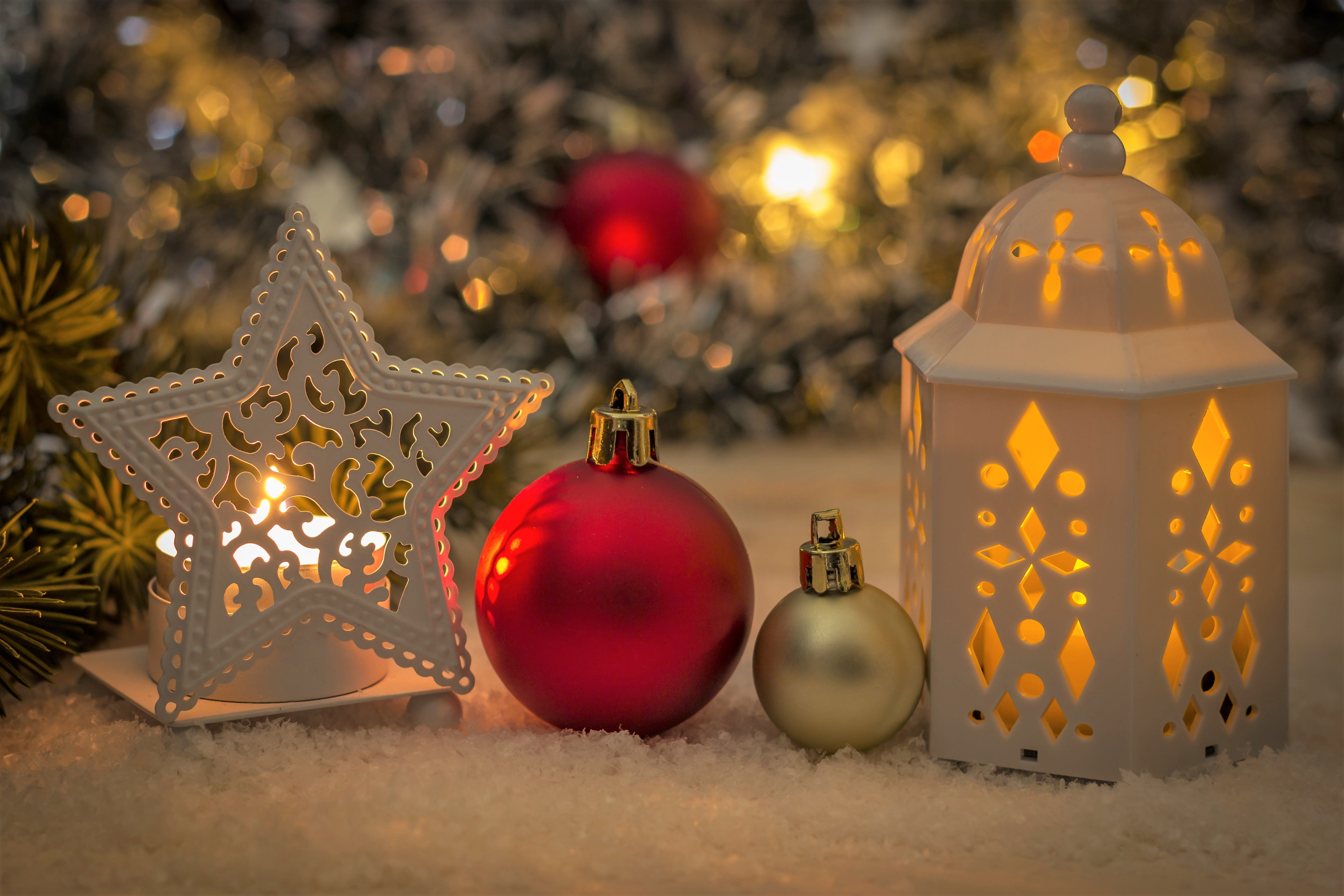 christmas decoration, focus on foreground, festive decorations, star shape, fir tree, ball, holiday - event, indoors, celebration, celebration event, still life, HD Wallpaper