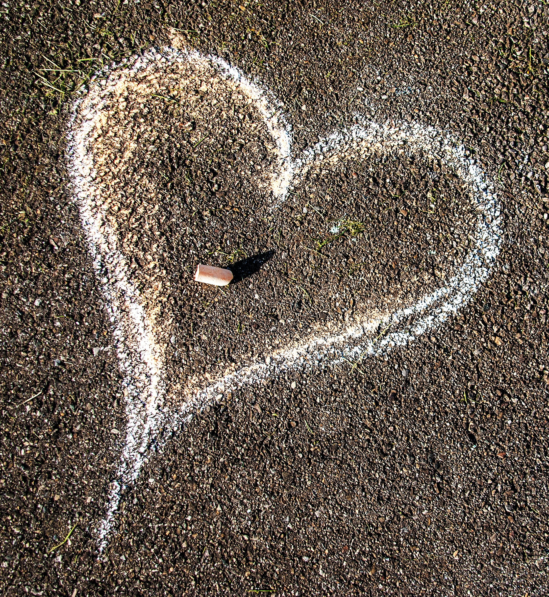 directly above, love, day, chalk, guidance, be in love, no people, shape, full frame, textured, backgrounds, road, high angle view, sunlight, asphalt, outdoors, Phone HD Wallpaper