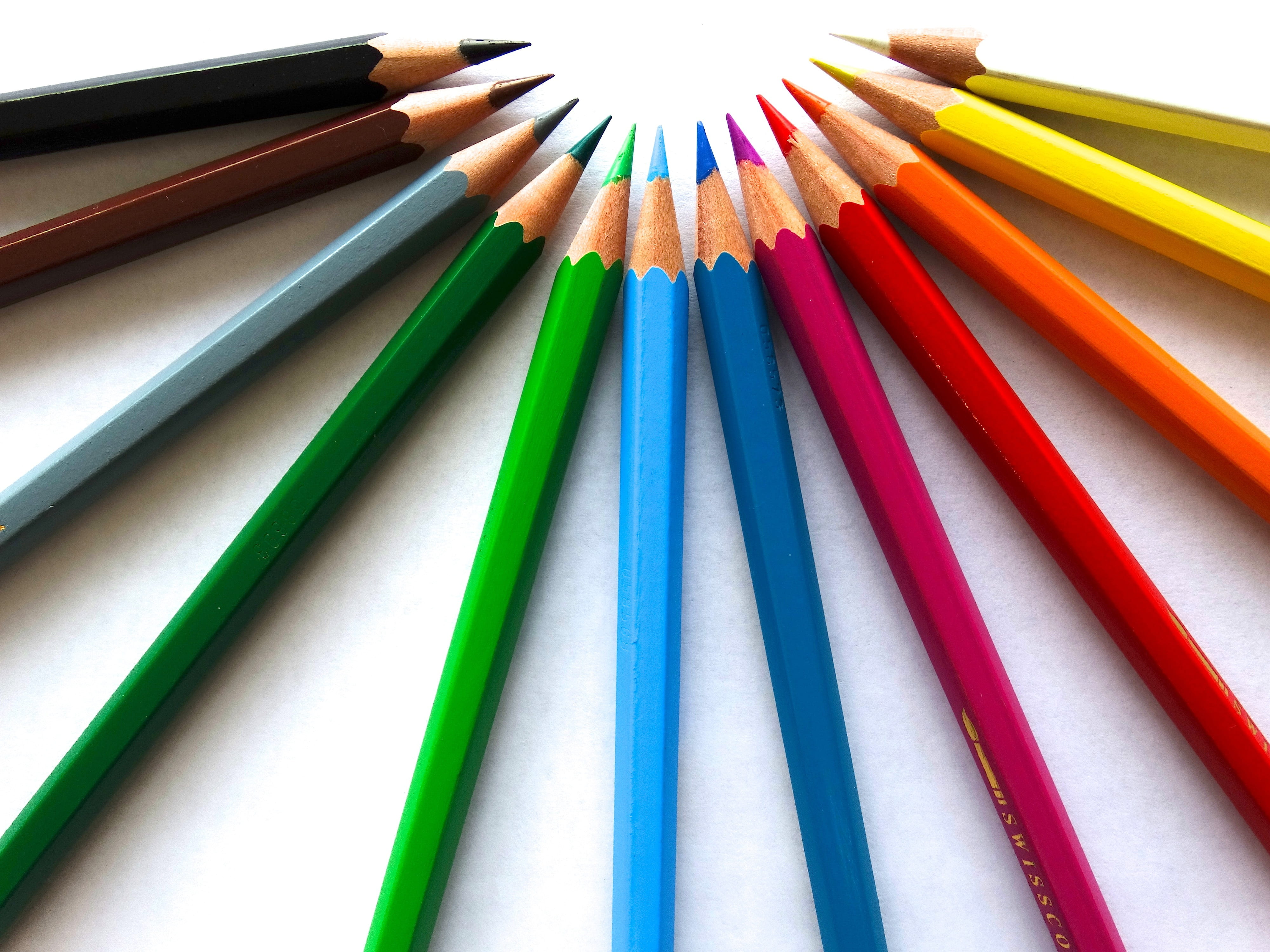 draw, order, colored, color, close-up, paint, art and craft, sharp, centered, studio shot, multi colored, still life, 4K, variation, art and craft equipment, HD Wallpaper