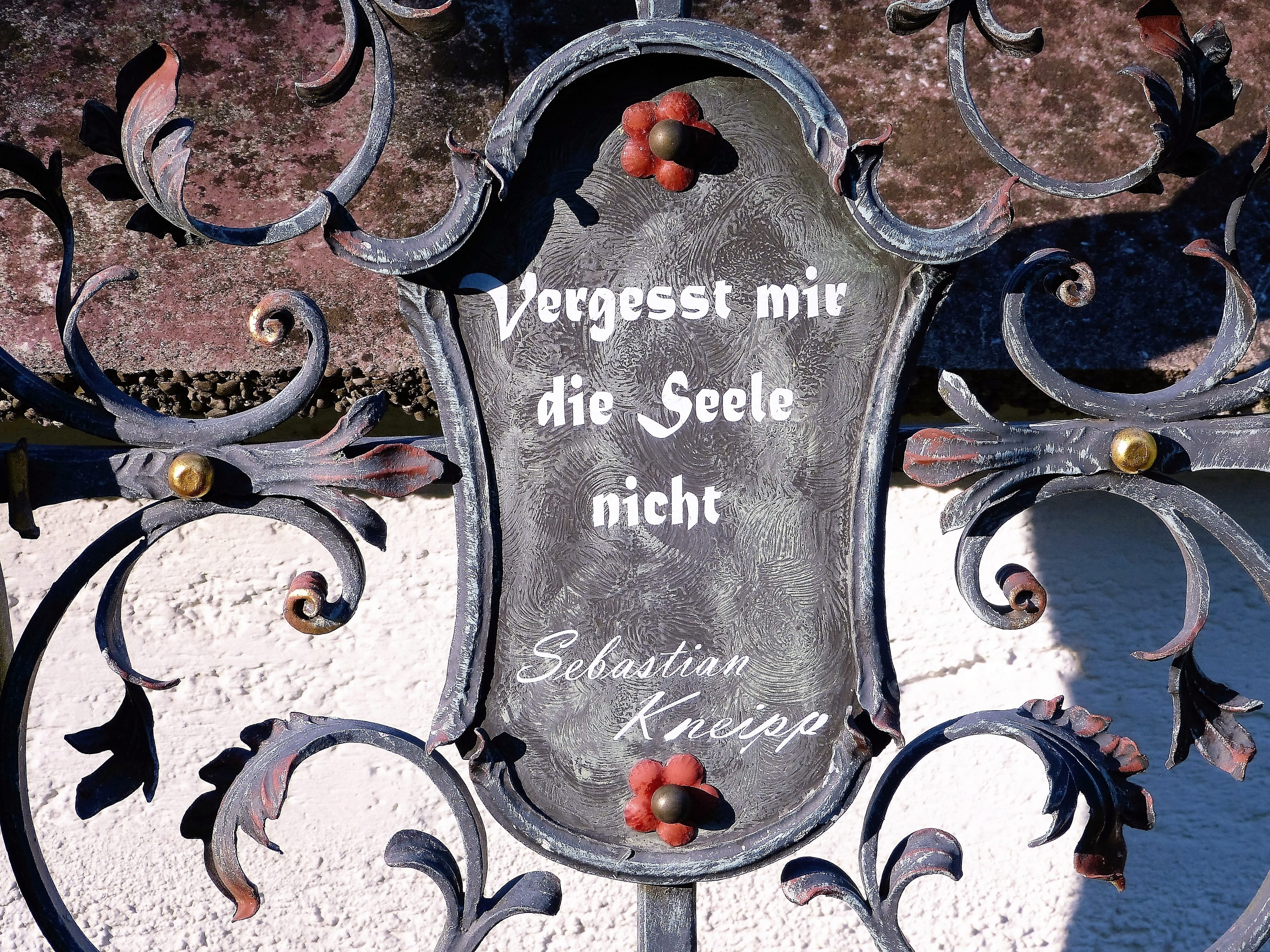 glass, embassy, representation, soul, inner middle, outdoors, detail, meditation, bad wörishofen, health, text, no people, vicar kneipp, heil, still life, HD Wallpaper