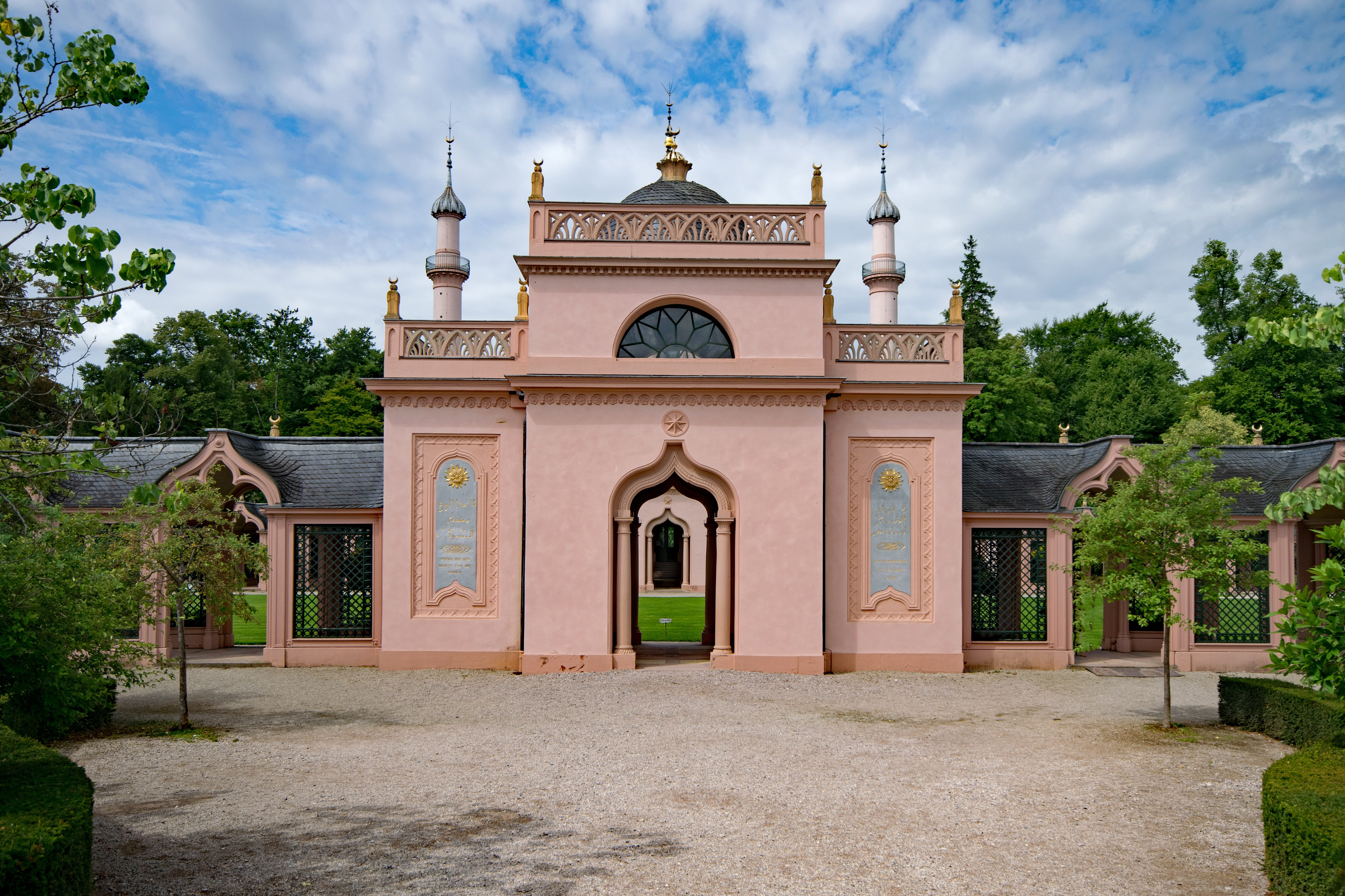 faith, old building, germany, tree, entrance, culture, sky, baden württemberg, building exterior, arch, schwetzingen, the past, red mosque, no people, gate, HD Wallpaper