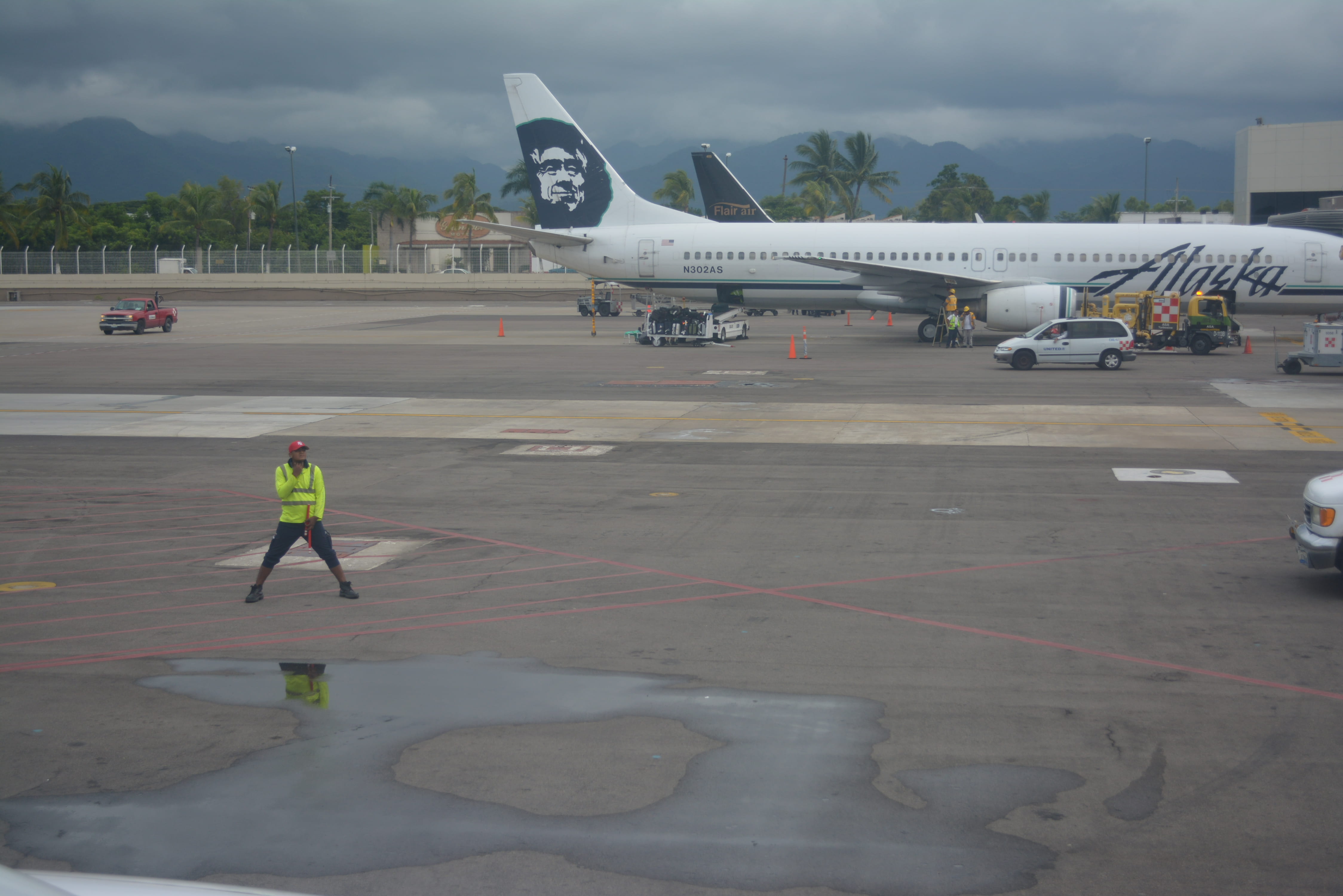 one person, airport runway, aerospace industry, airport, day, travel, airplane, mode of transportation, men, real people, mexico, alaska airlines, full length, HD Wallpaper