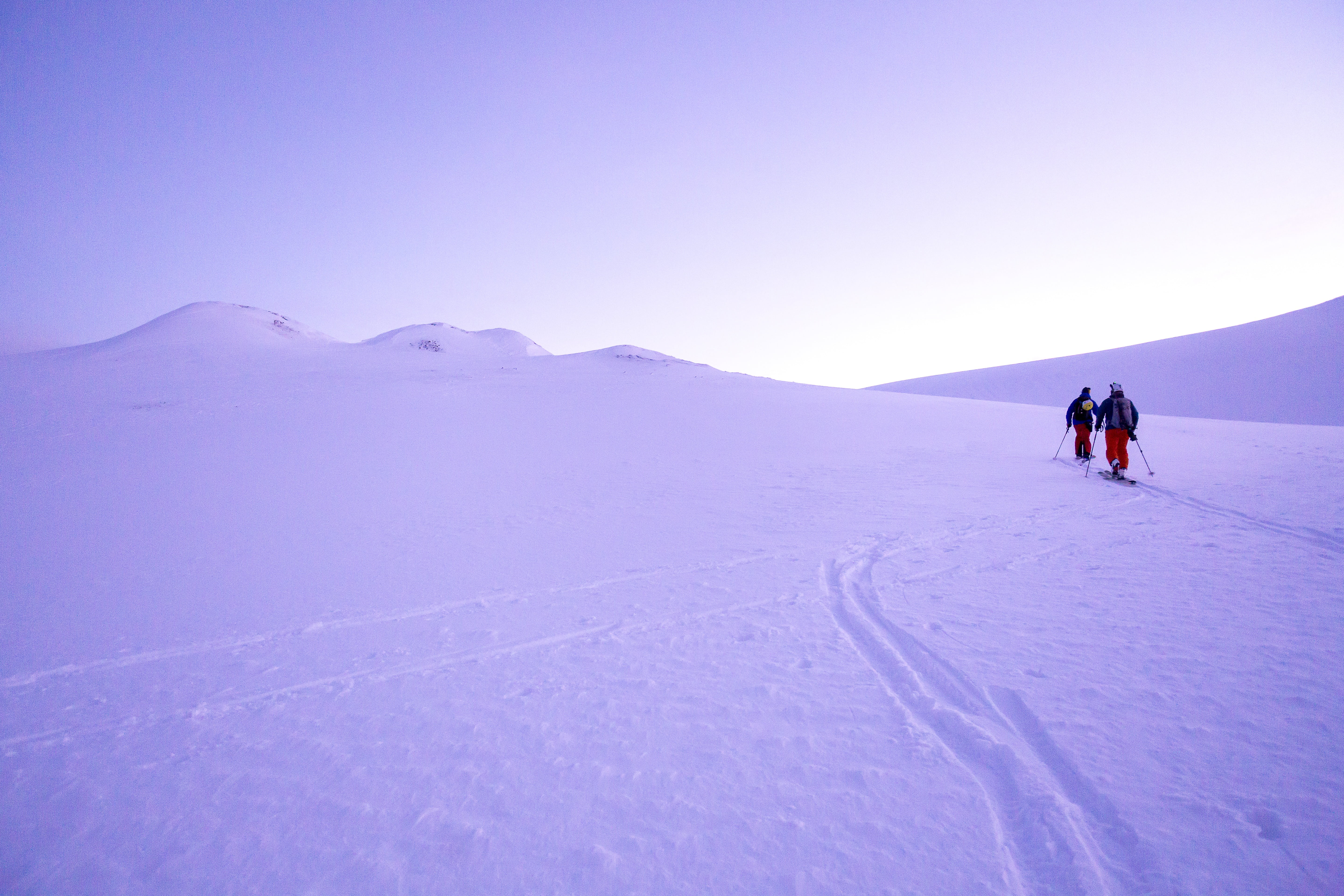 persons, relaxation, beauty in nature, environment, scenics - nature, two, men, sunset, snow, sky, cold temperature, adventure, lifestyles, mountain, extreme Sports, HD Wallpaper