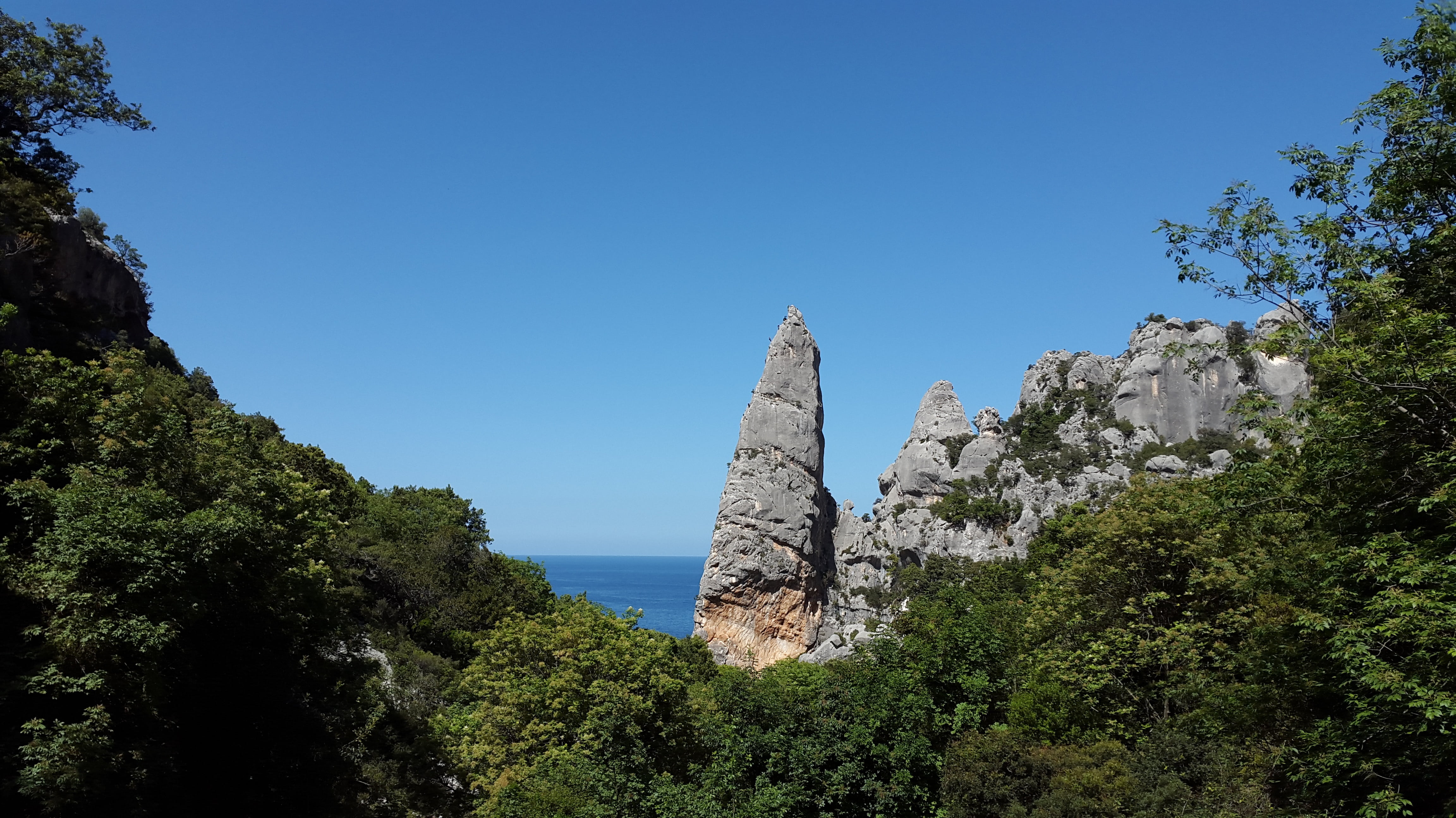 monte caroddi, rock formation, plant, no people, pinnacle, scenics - nature, mountain, blue, beauty in nature, non-urban scene, environment, rock, pine tree, HD Wallpaper