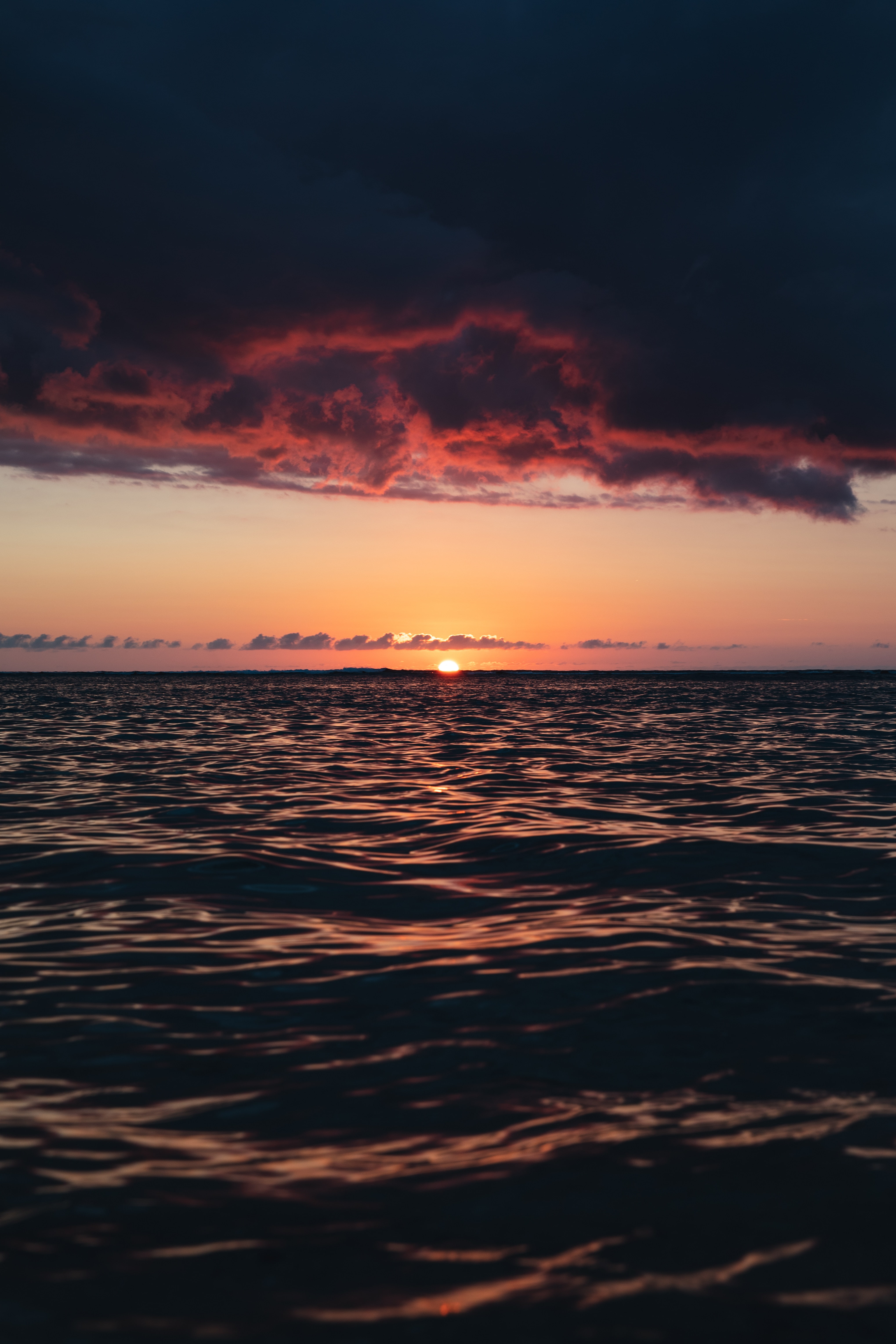 sunset, horizon, waves, france, island, reunion, clouds, sea, 5K, dark, sky, Phone HD Wallpaper