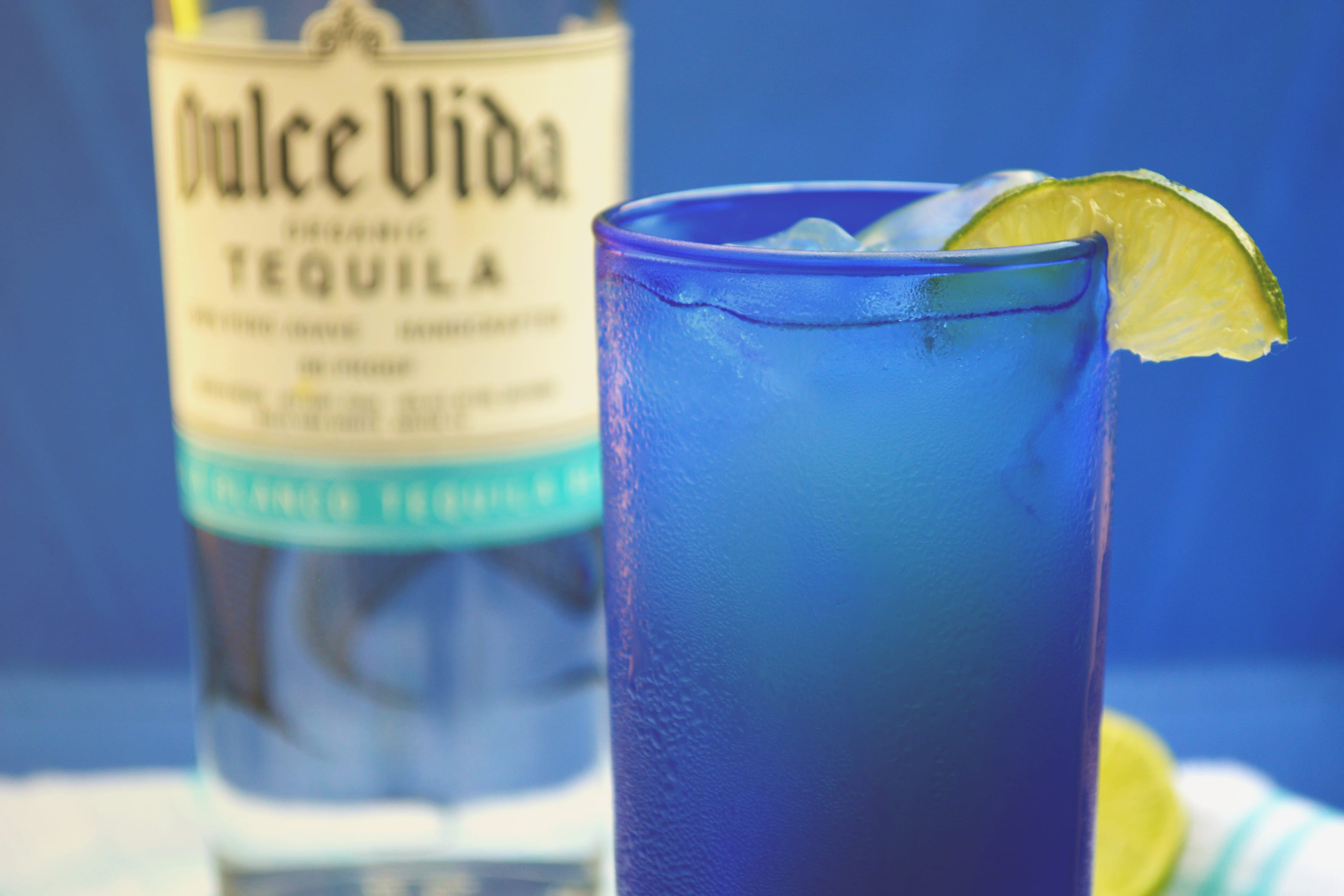 cocktail, household equipment, refreshment, tequila, blue, no people, united states, container, drinking glass, close-up, liquor, harlingen, food, spirits, HD Wallpaper