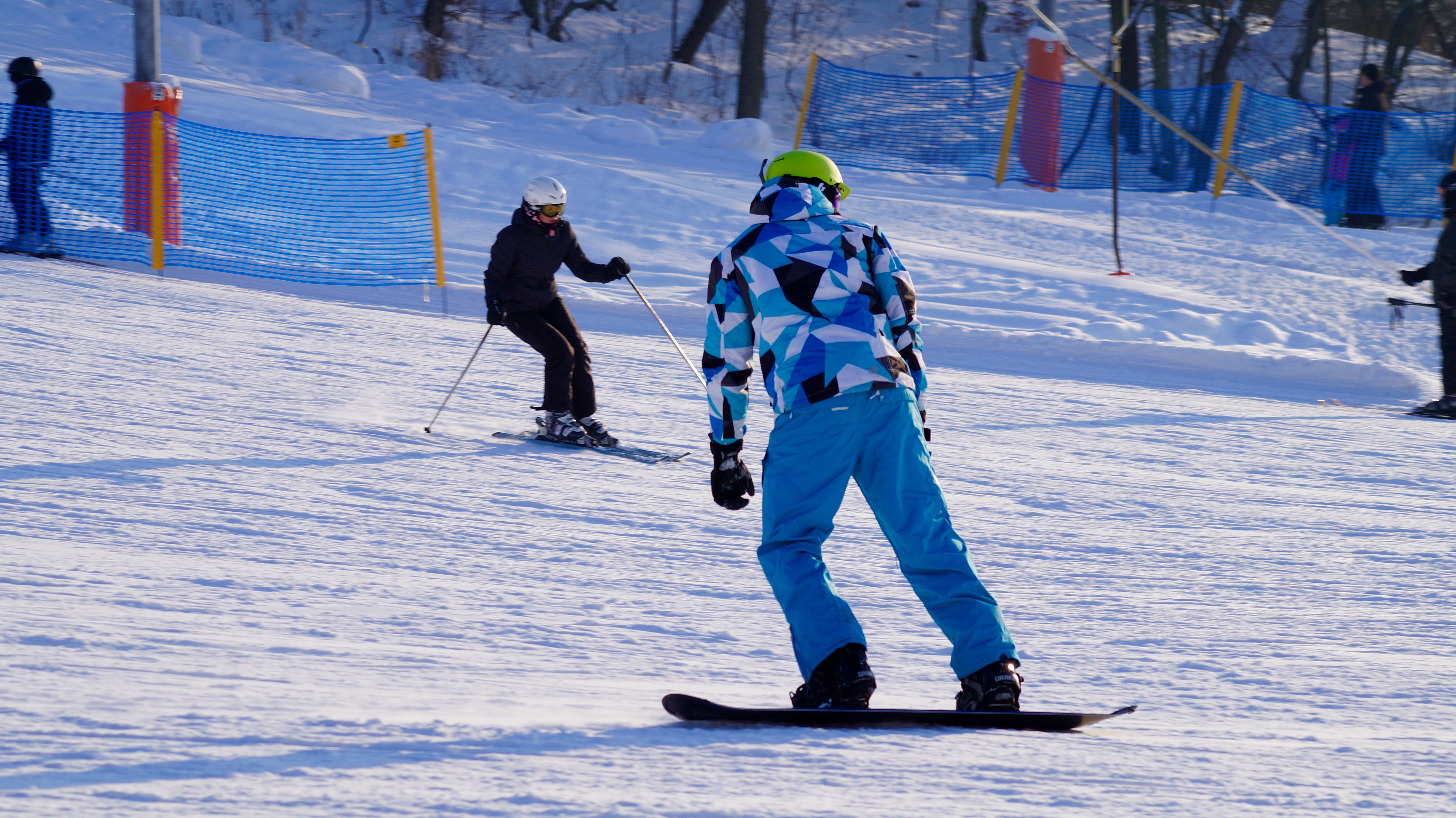 adventure, skis, 5K, near, poland, skiing, warm clothing, up chrobry, ski holiday, full length, stok, person, mountain range, two people, extreme sports, HD Wallpaper