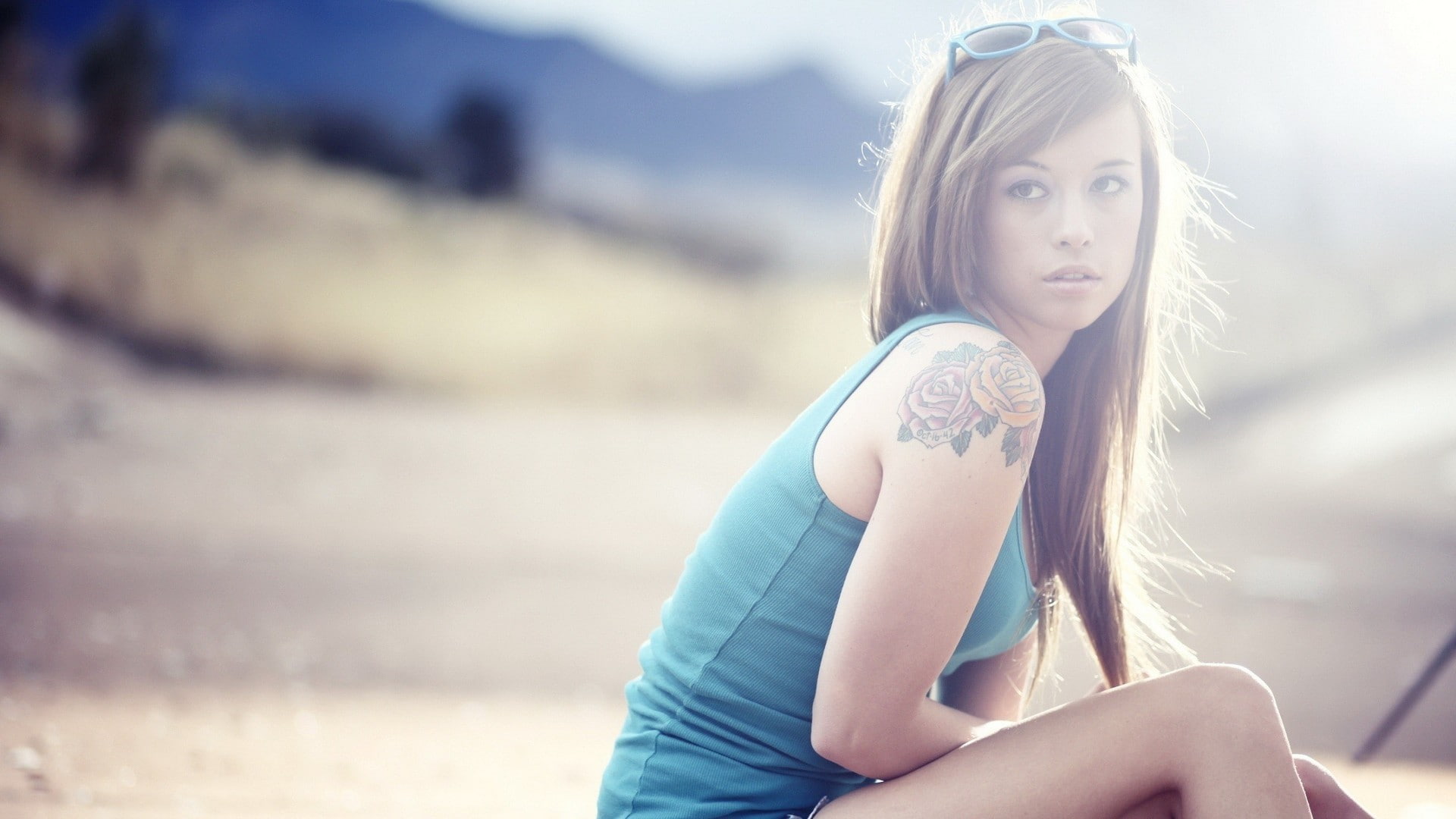 x, women, art, px, 1080P, butterflies, animals, tattoo, brunette, glasses, people, Model, 1920x1080 px, hd, HD Wallpaper