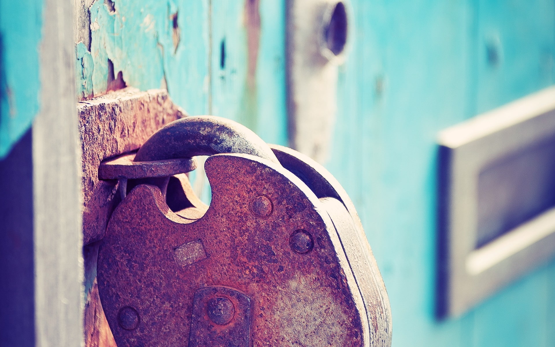old, cyan, deterioration, rust, outdoors, bright, decline, run-down, weathered, day, entrance, metal, wall - building feature, focus on foreground, wood - material, HD Wallpaper