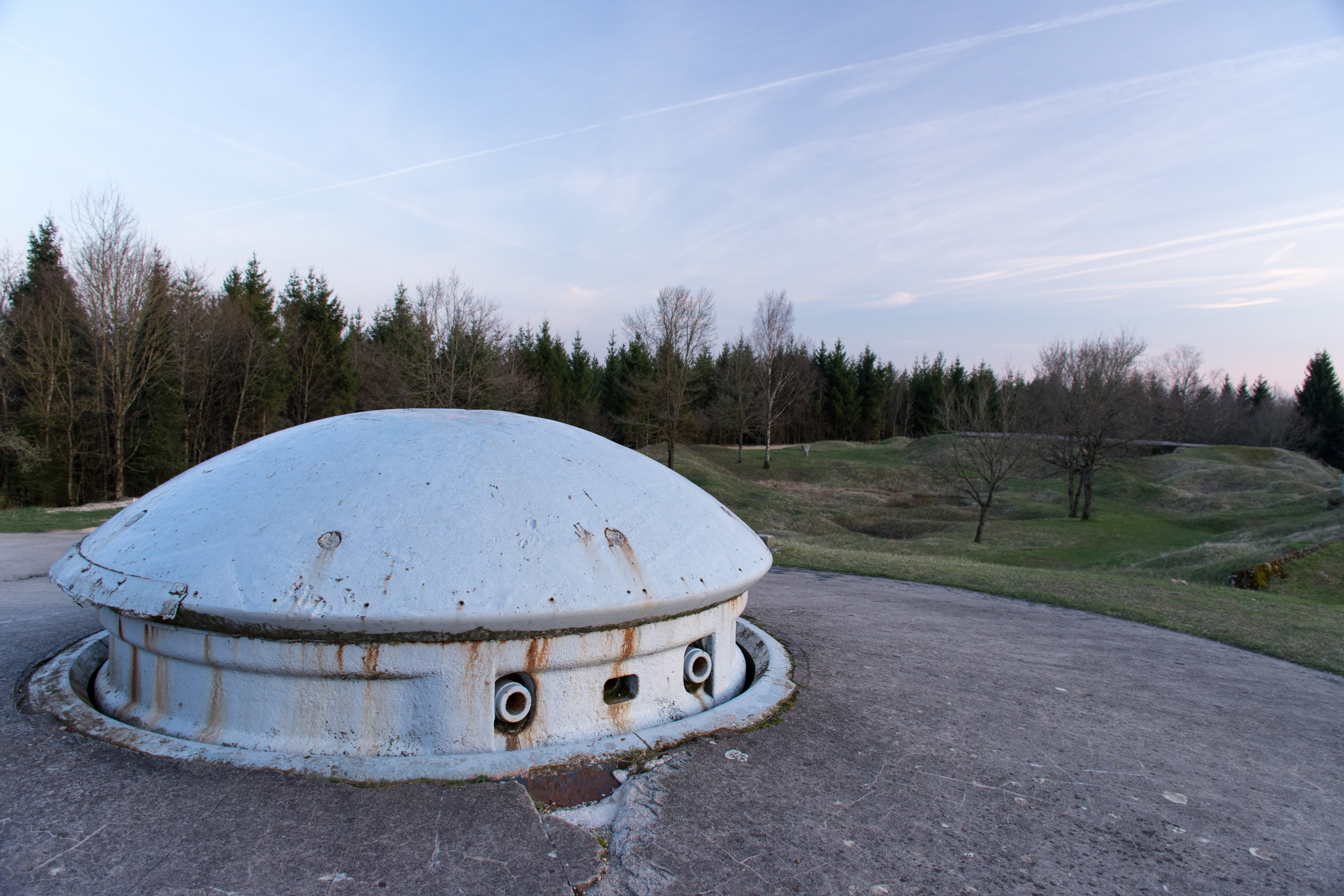 transportation, earth, cloud - sky, field, first, mode of transportation, 1918, cold, scenics - nature, tank turret, silver colored, froideterre, landscape, HD Wallpaper