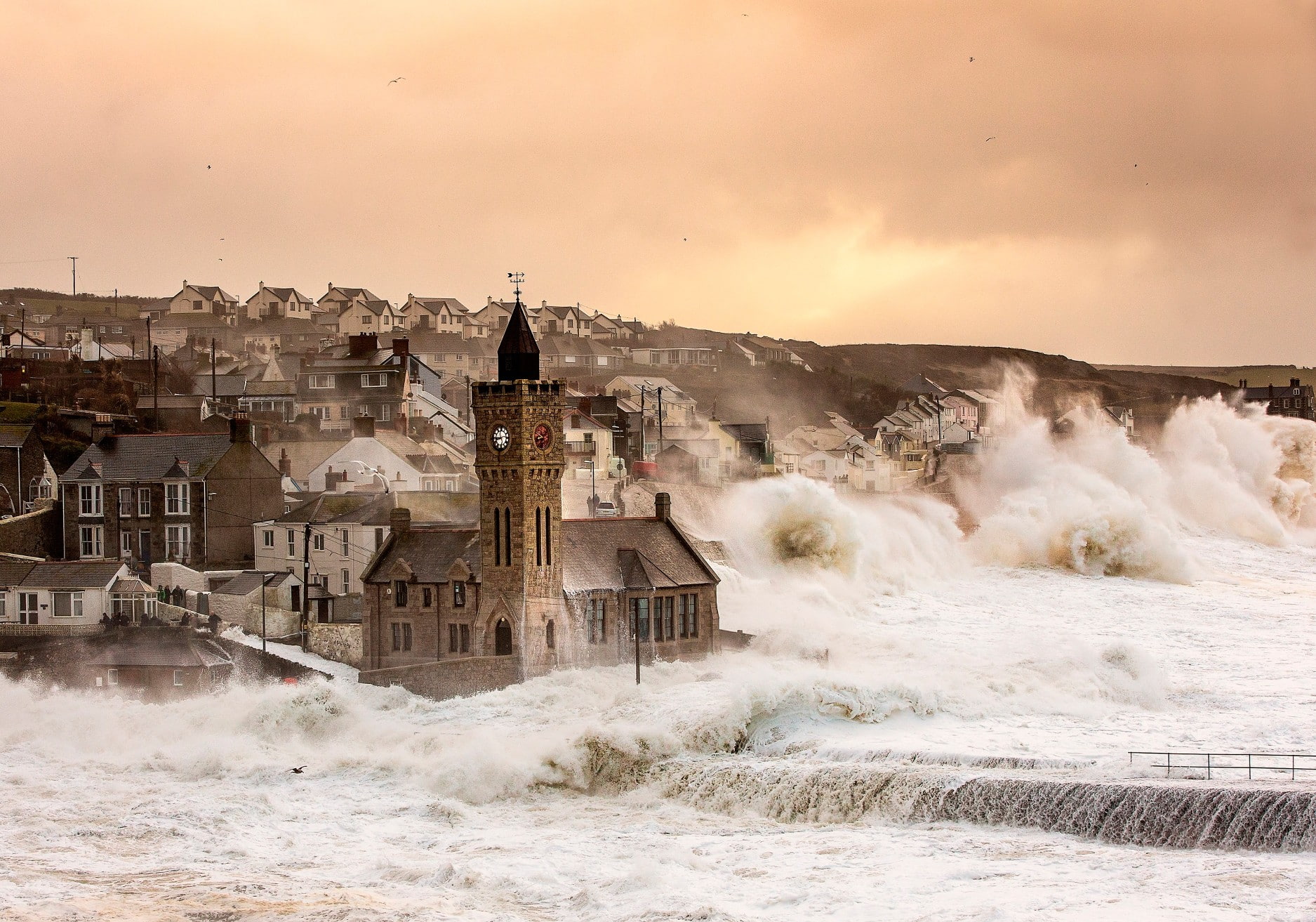 UK, church, storm, sea, 720P, England, town, HD Wallpaper