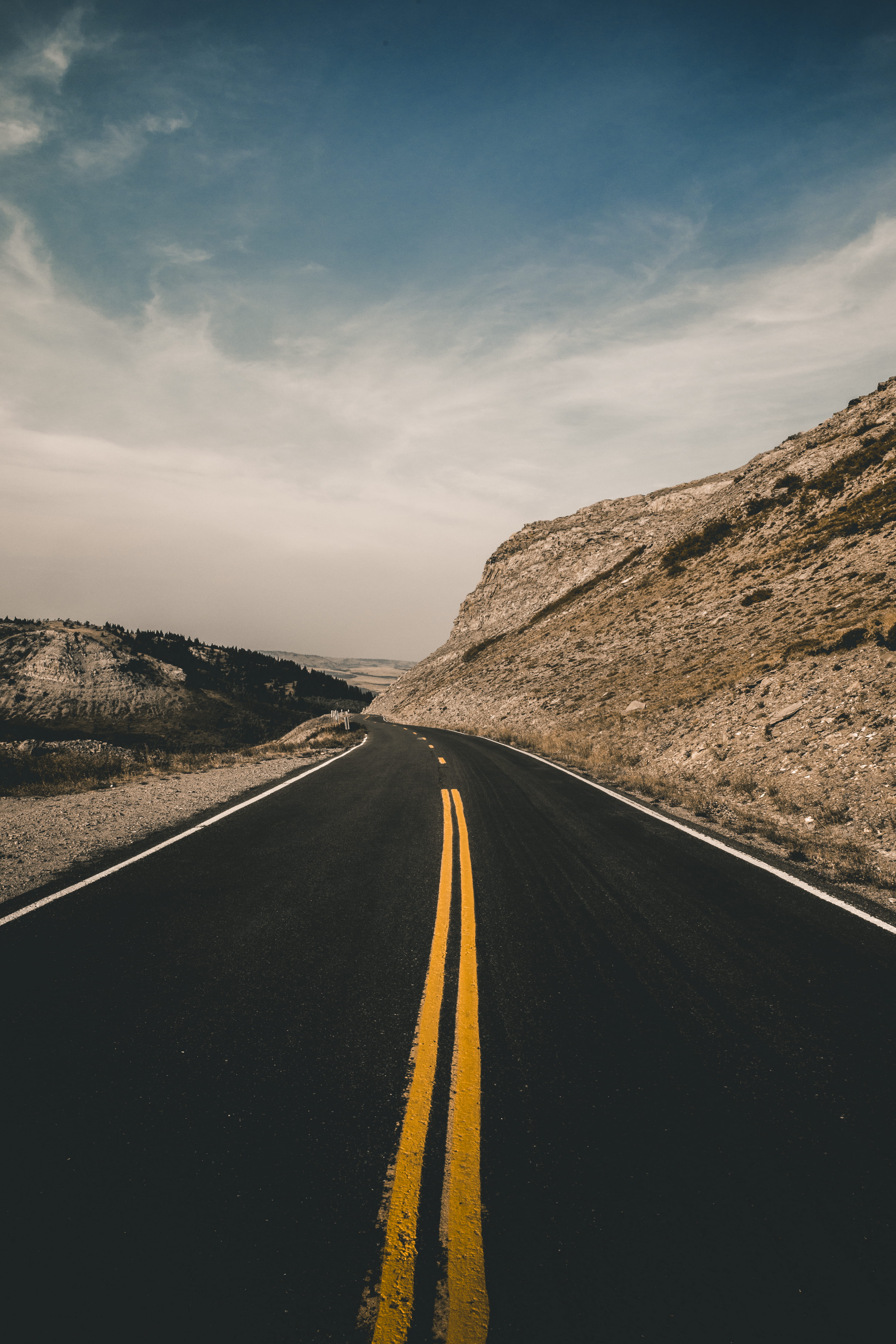 landscape, travelling, desert, transportation, clouds, long, marking, country road, beauty in nature, country, highway, symbol, the way forward, mountain, Phone HD Wallpaper