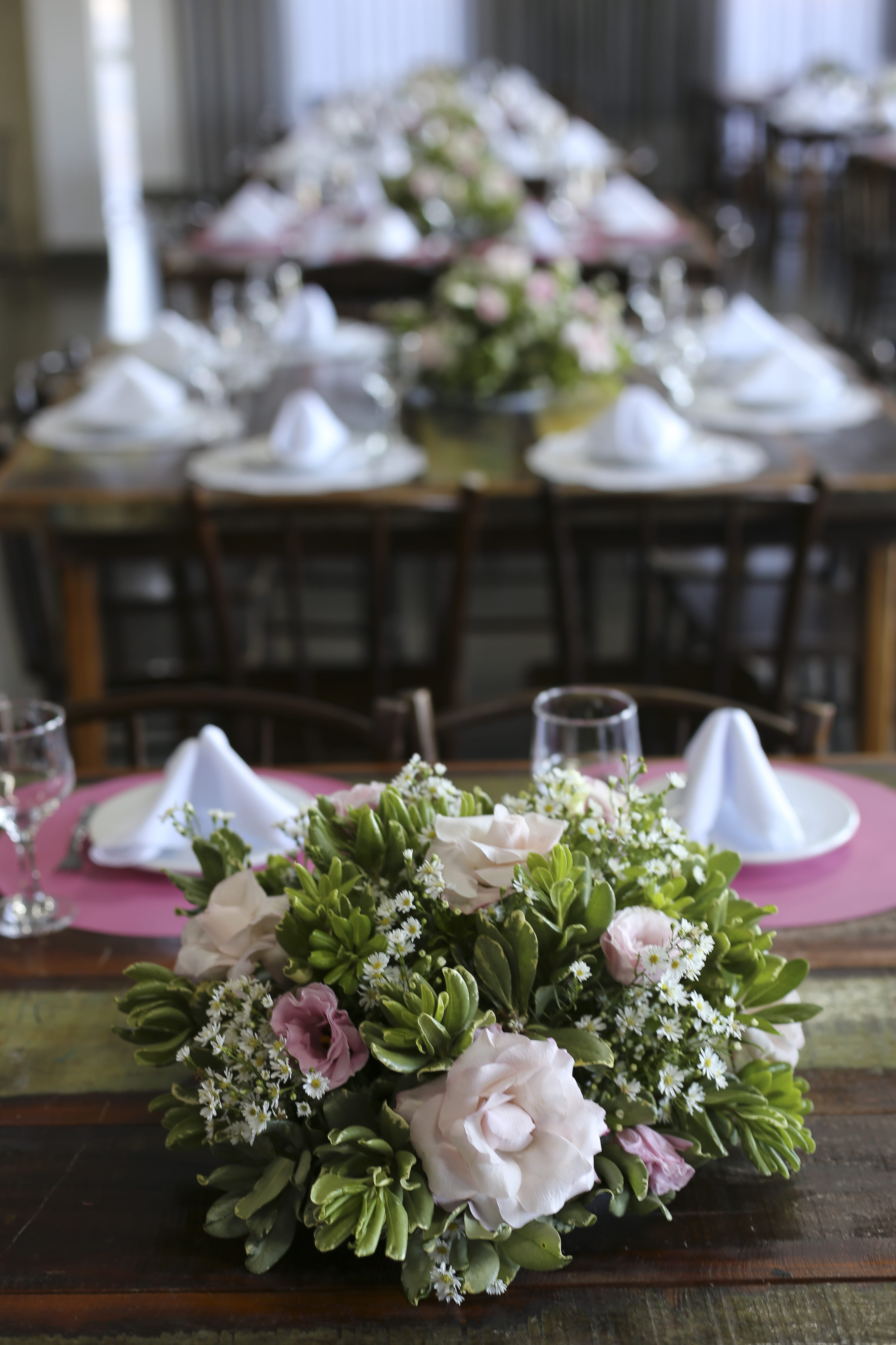 celebration, flower, table, white, tableware, rose, no people, centerpiece, setting, pink, wedding, 5K, arrangement, rose - flower, flower head, beauty in nature, Phone HD Wallpaper