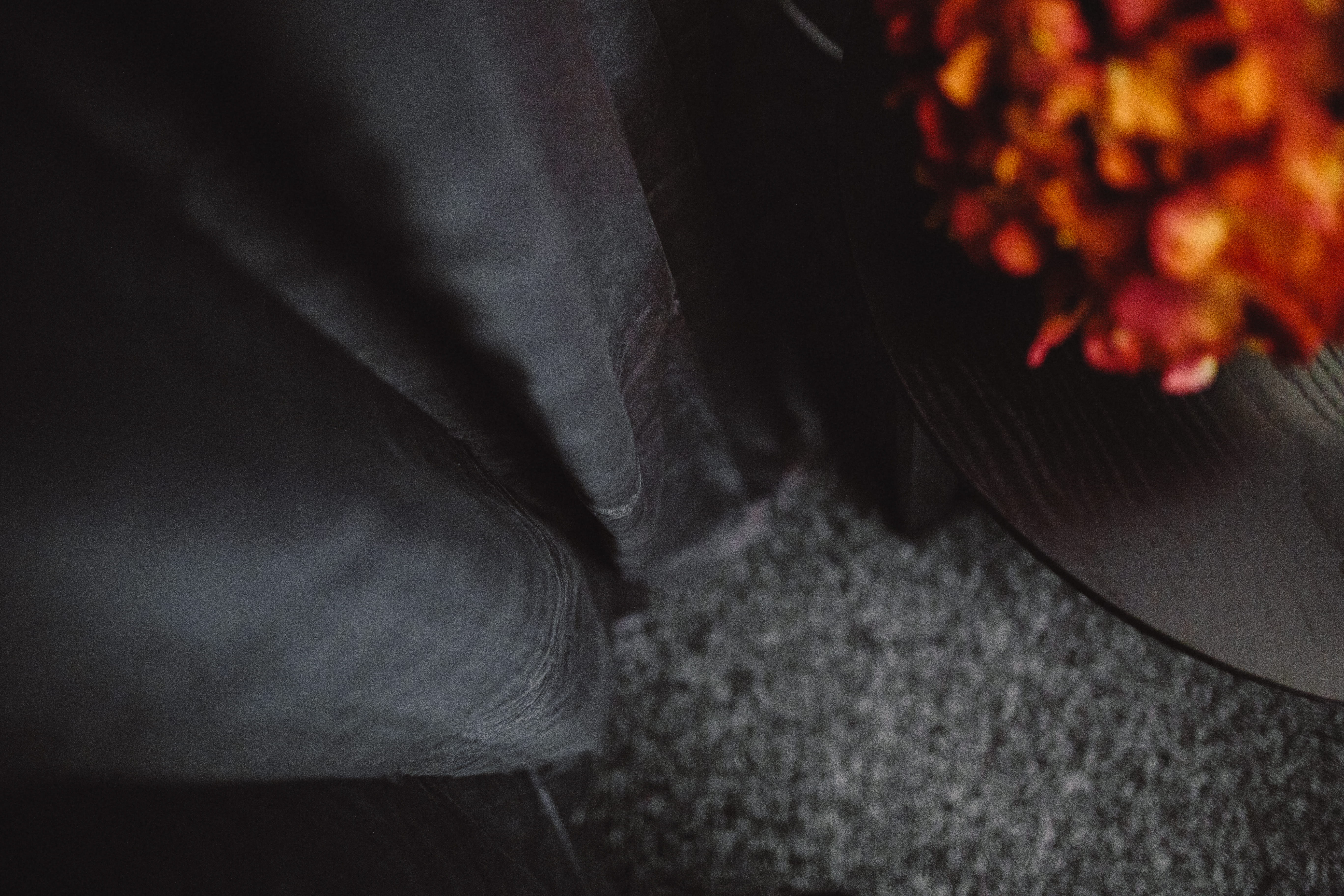 minimalism, red, one person, gray, indoors, vulnerability, lifestyles, no people, sofa, selective focus, grey, body part, minimalist, room, freshness, midsection, HD Wallpaper