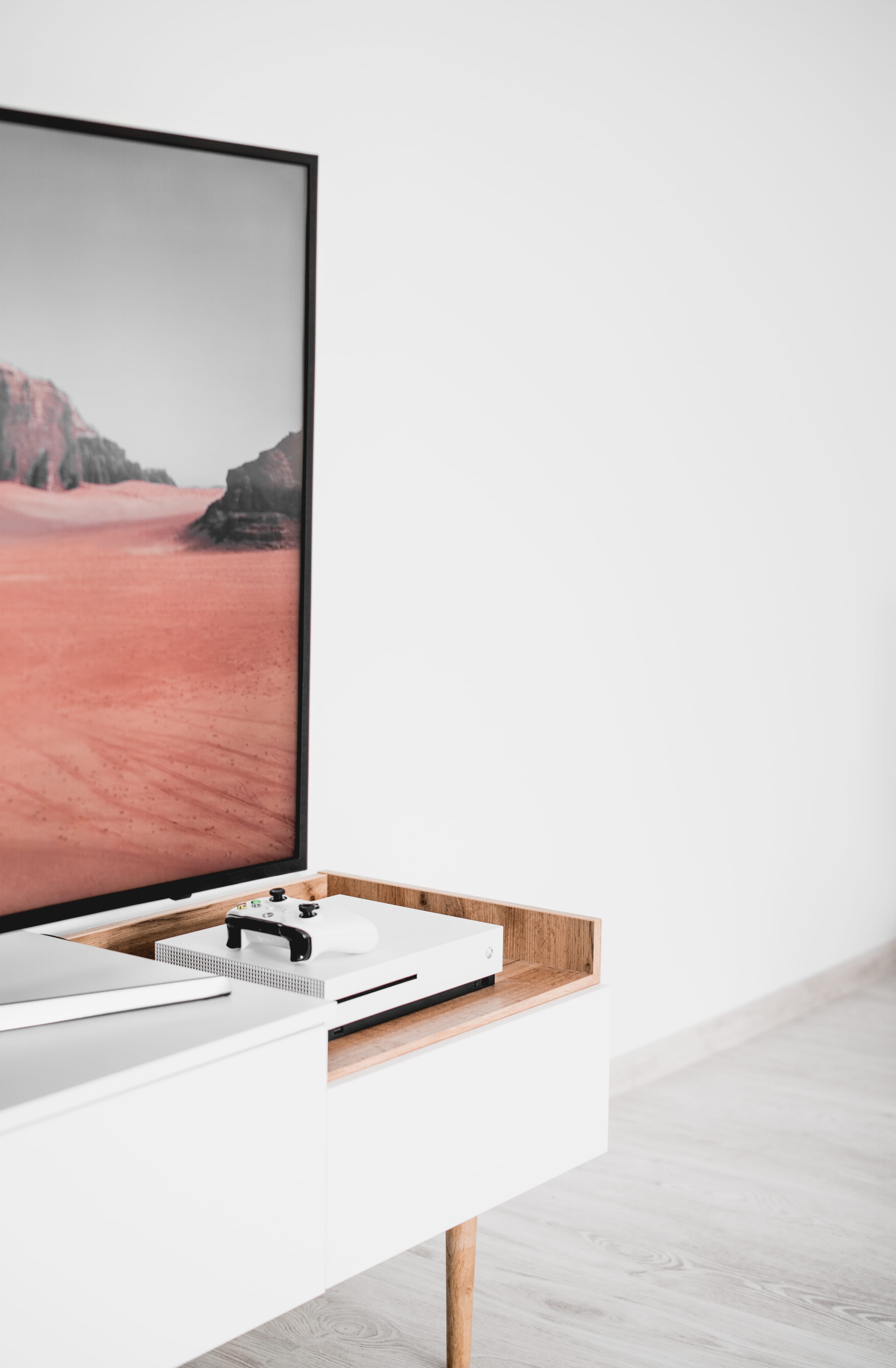 nordic, wall - building feature, home, sky, 5K, furniture, wood - material, gamer, design, indoors, meat, architecture, near, technology, beside, tidy, Phone HD Wallpaper