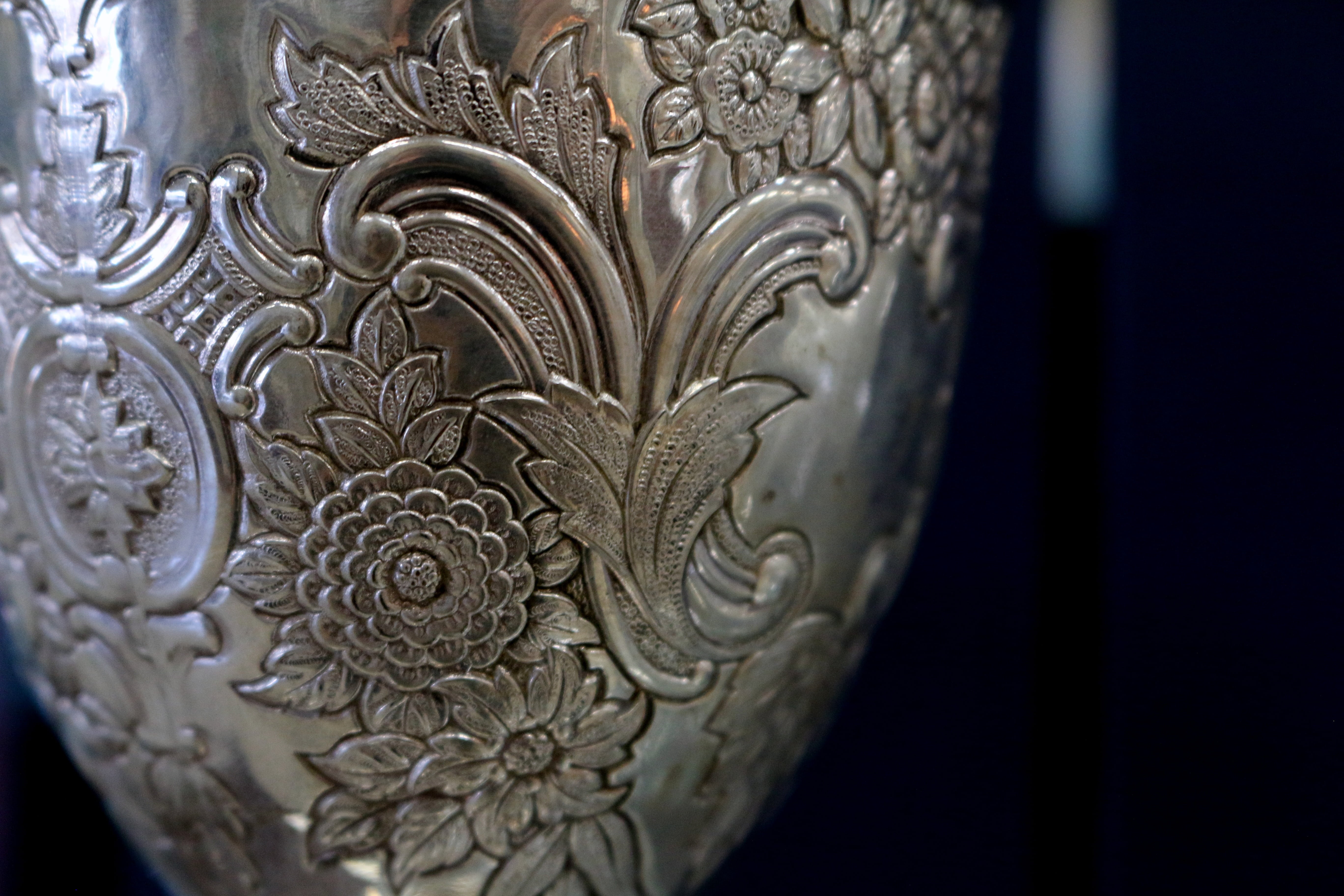 goblet, bas relief, sculpture, close-up, history, animal, representation, metal, creativity, the past, religion, no people, floral pattern, animal themes, HD Wallpaper