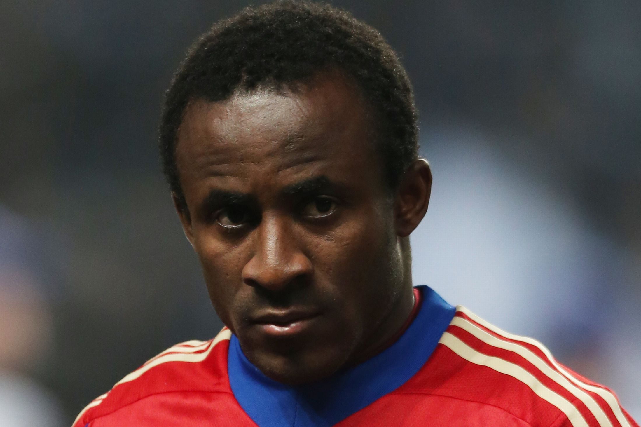 competition, front view, close-up, serious, portrait, team sport, 1080P, shirt, headshot, emotion, roma, seydou doumbia, adidas, football, white, sport, HD Wallpaper
