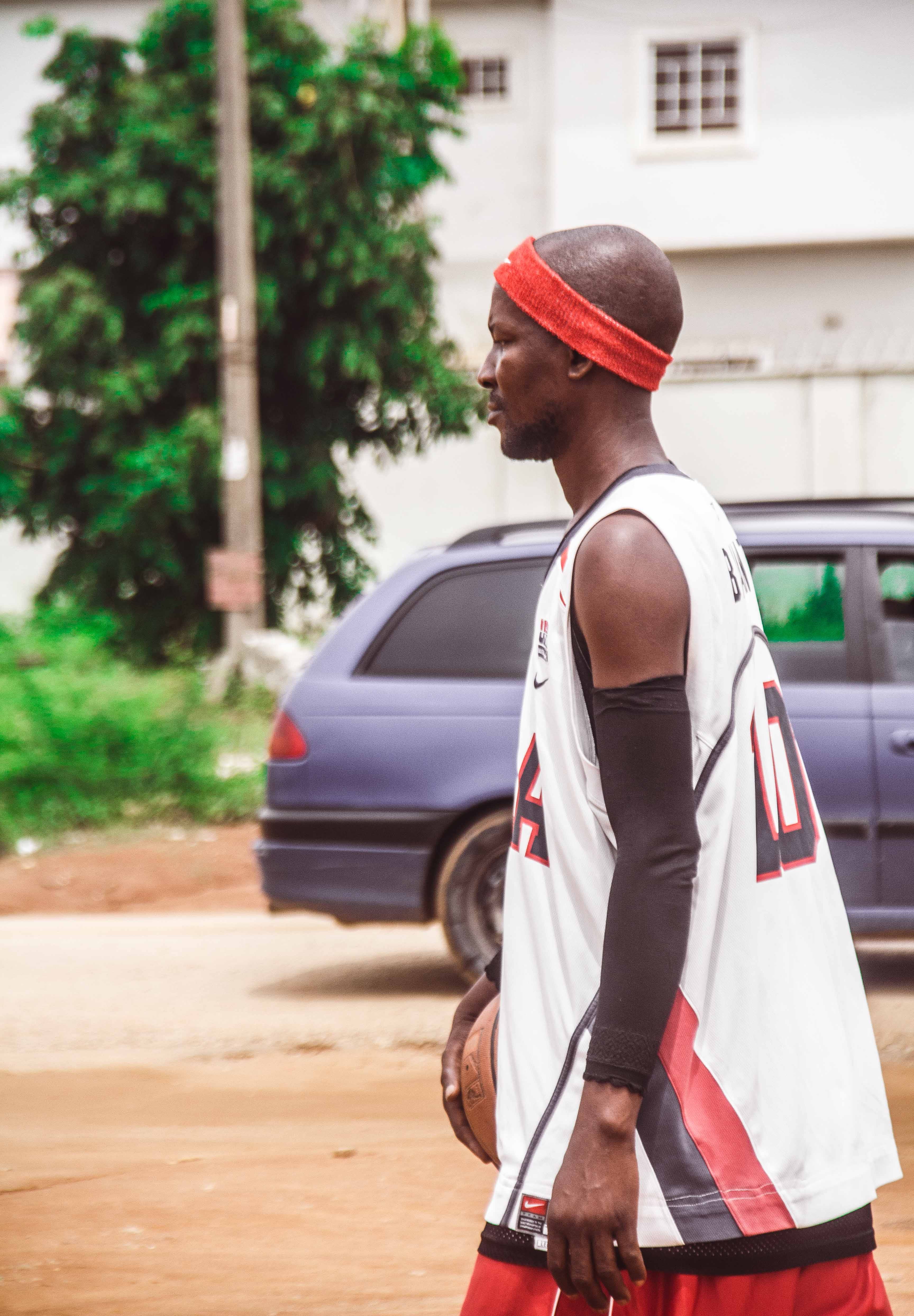 abuja, player, lifestyles, street, males, nigeria, walk, day, nigerian, outdoors, 4K, young adult, real people, pose, standing, walking, motor vehicle, Phone HD Wallpaper