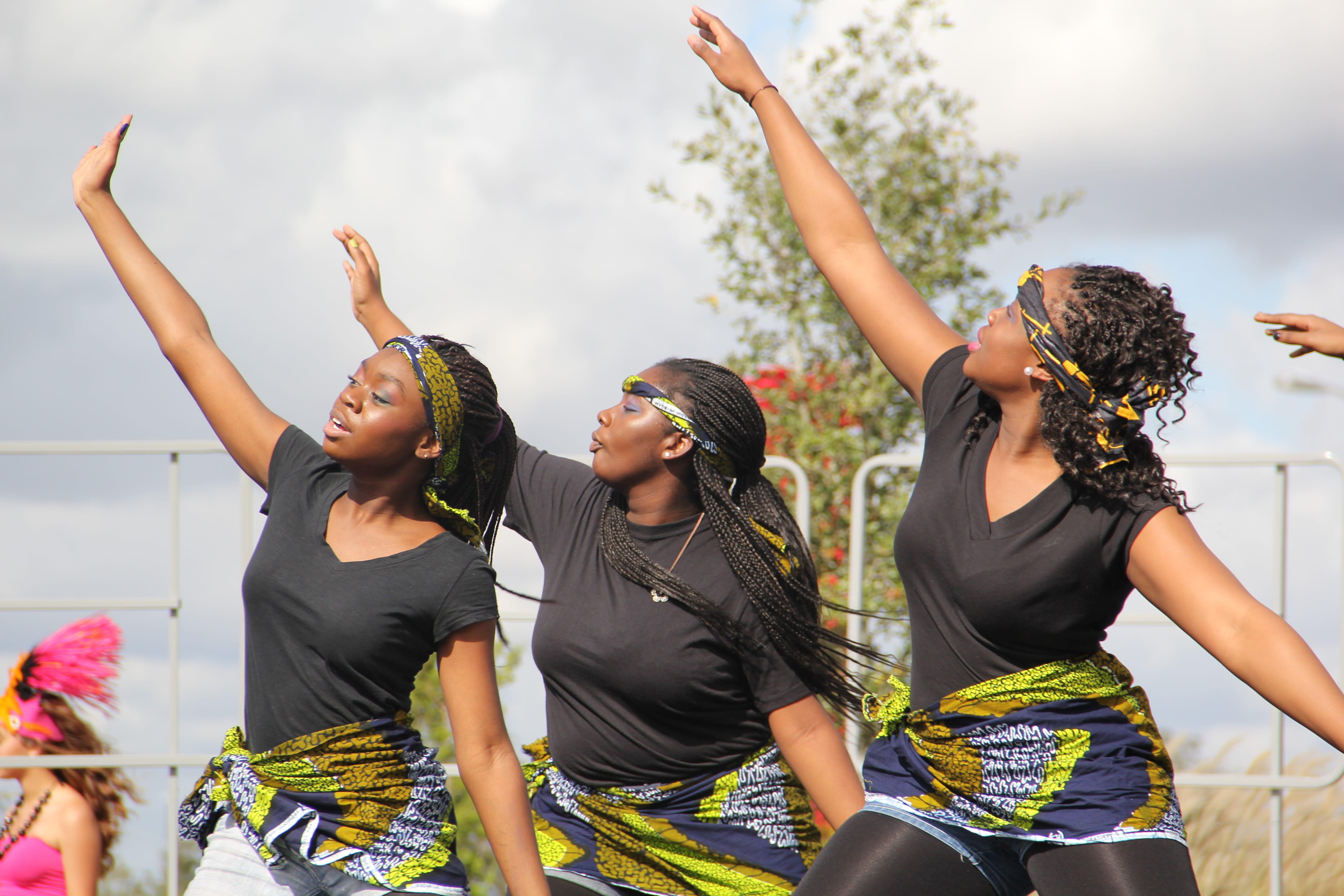 limb, festival, friendship, women, ghana, arms raised, leisure activity, nigeria, fashion, three quarter length, young adult, emotion, africa, enjoyment, HD Wallpaper