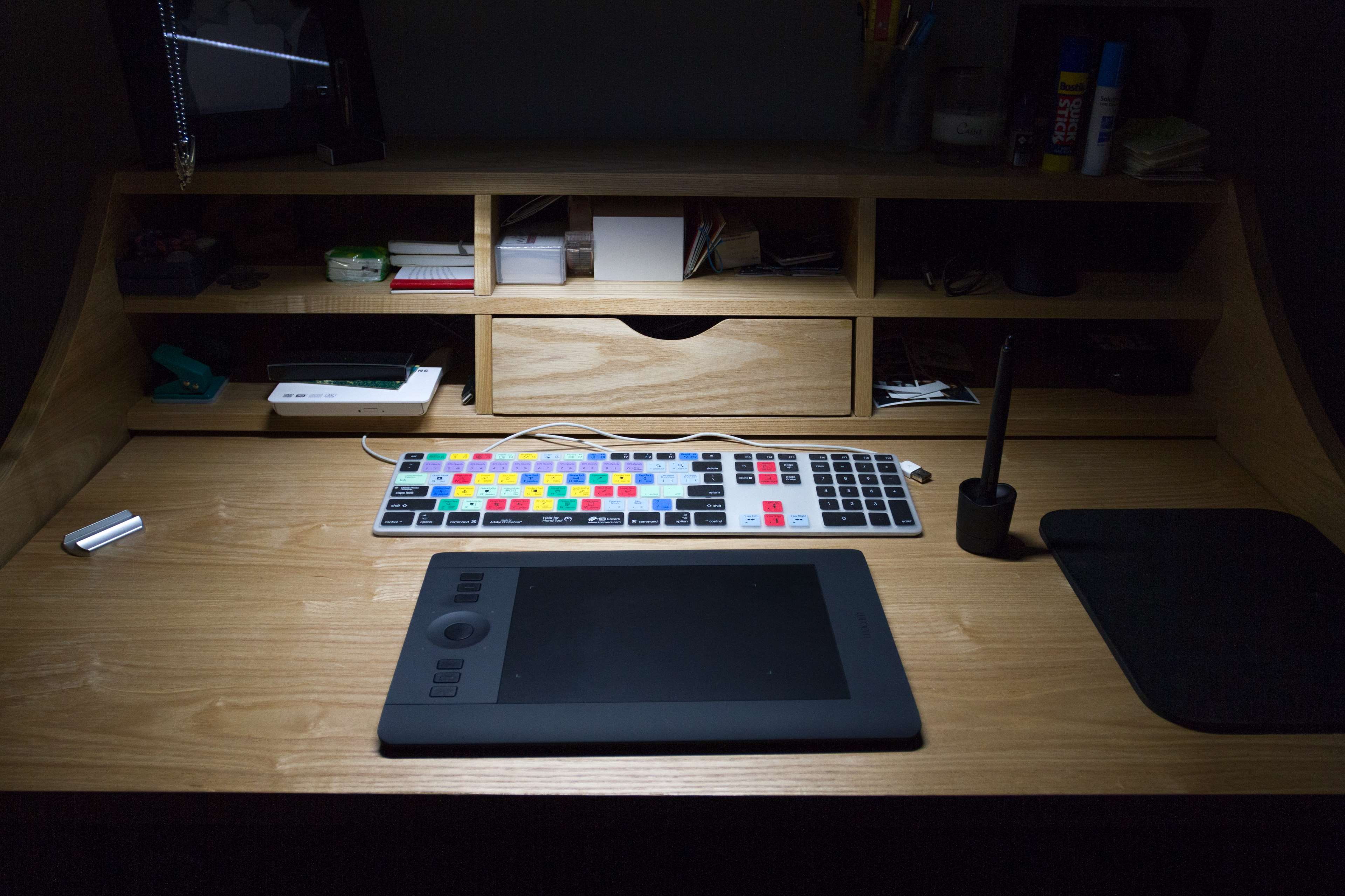 craft, indoor, book, home interior, desk, art and craft, wood - material, wacom, publication, variation, indoors, large group of objects, still life, technology, HD Wallpaper