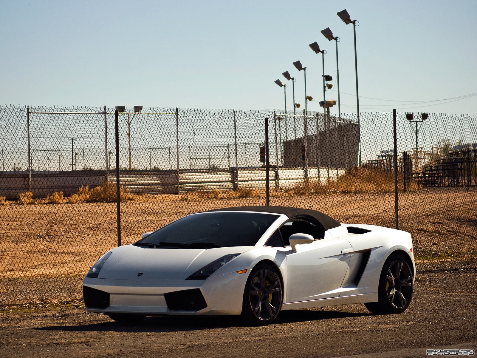 720P, nature, clear sky, transportation, car, outdoors, mode of transportation, safety, boundary, barrier, land vehicle, fence, sunlight, sport, chainlink fence, HD Wallpaper