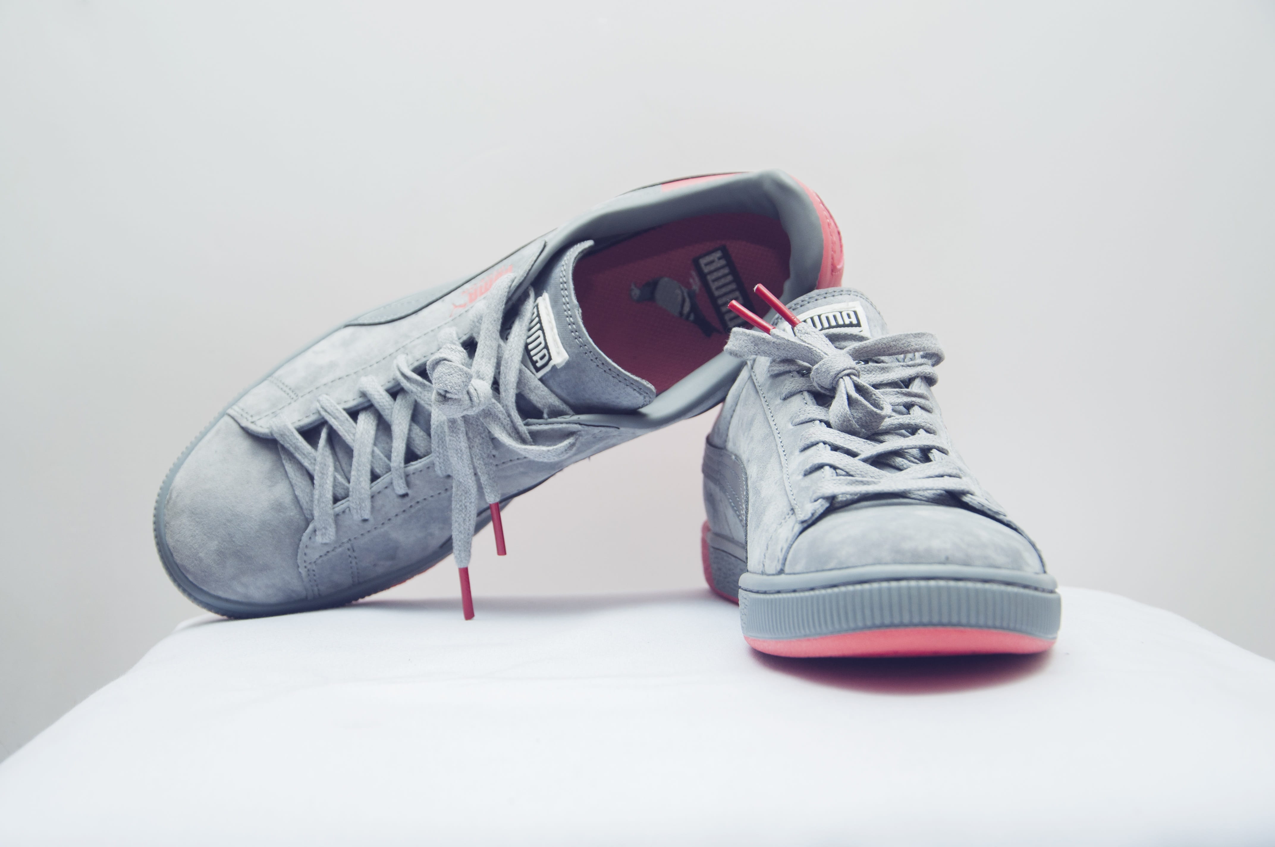 stiletto, sports shoe, leather, copy space, red, studio shot, two objects, sneakers, compatibility, close-up, menswear, personal accessory, sport, still life, HD Wallpaper