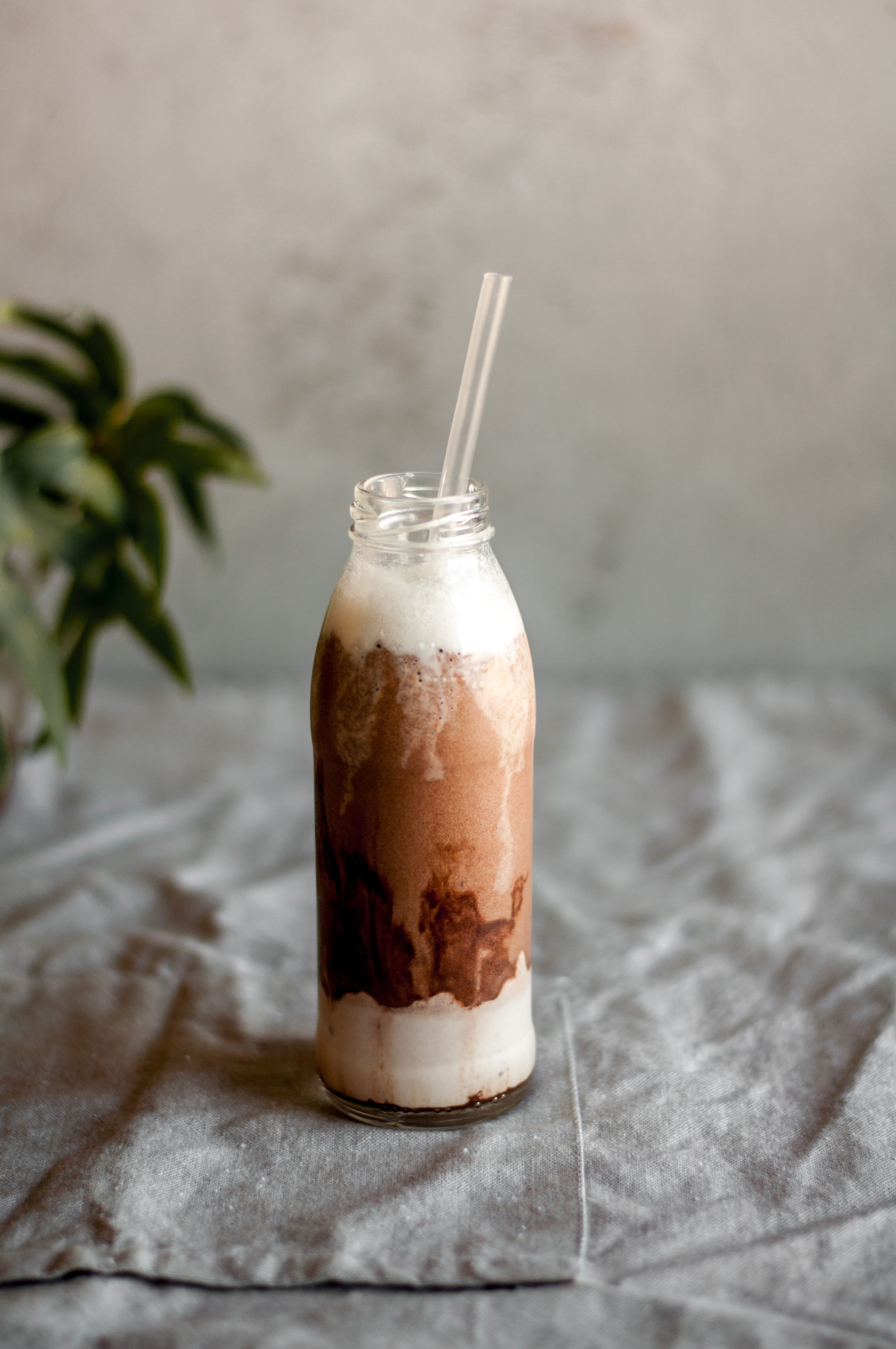 straw, chocolate, drink, juice, refreshment, caramel, latte, coffee cup, food and drink, no people, beverage, sweet, drinking glass, indulgence, temptation, Phone HD Wallpaper