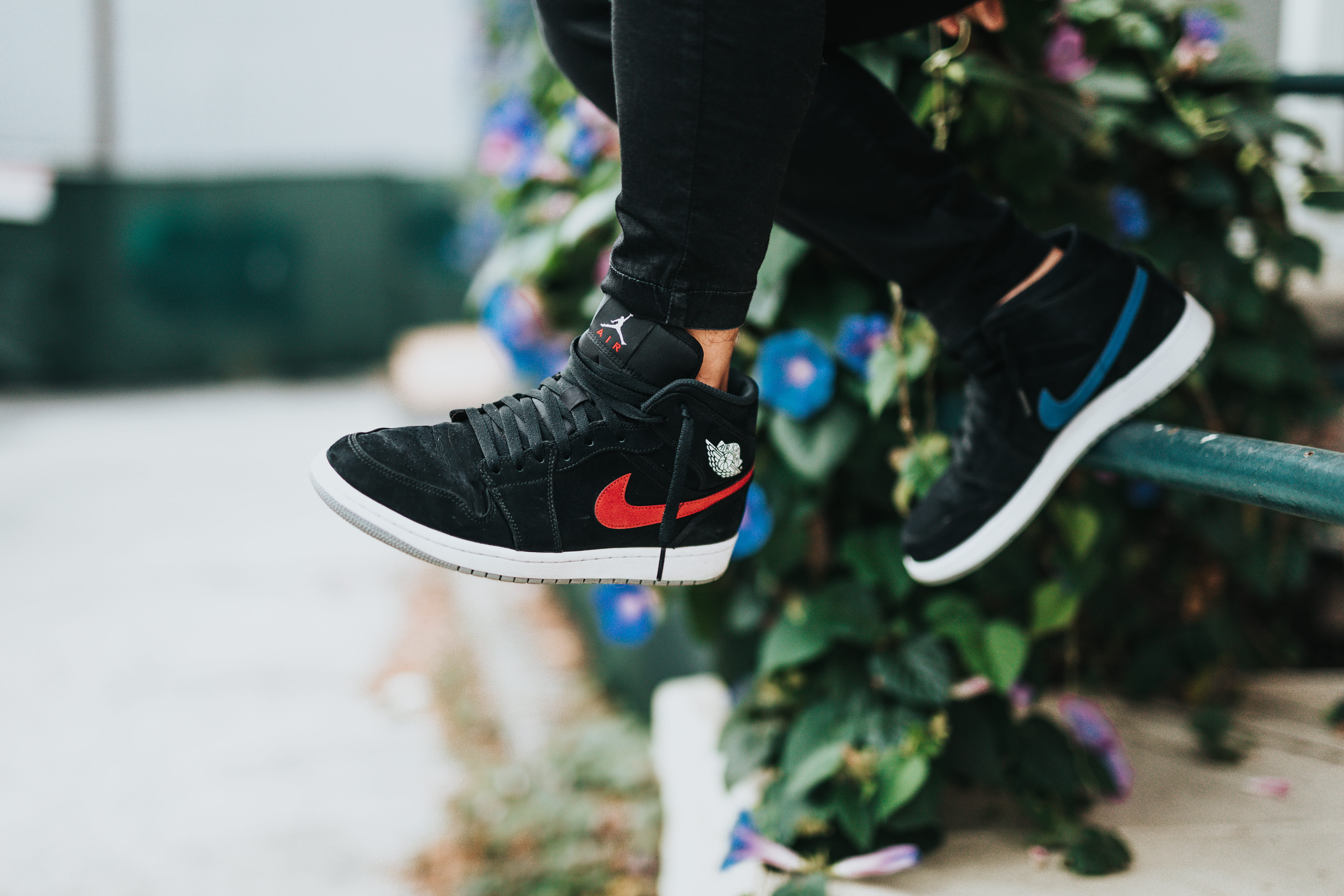 human limb, rest, human foot, style, fashion, day, 5K, low section, limb, sneakers, swoosh, leaves, trainer, unrecognizable person, shoe, los angeles, HD Wallpaper