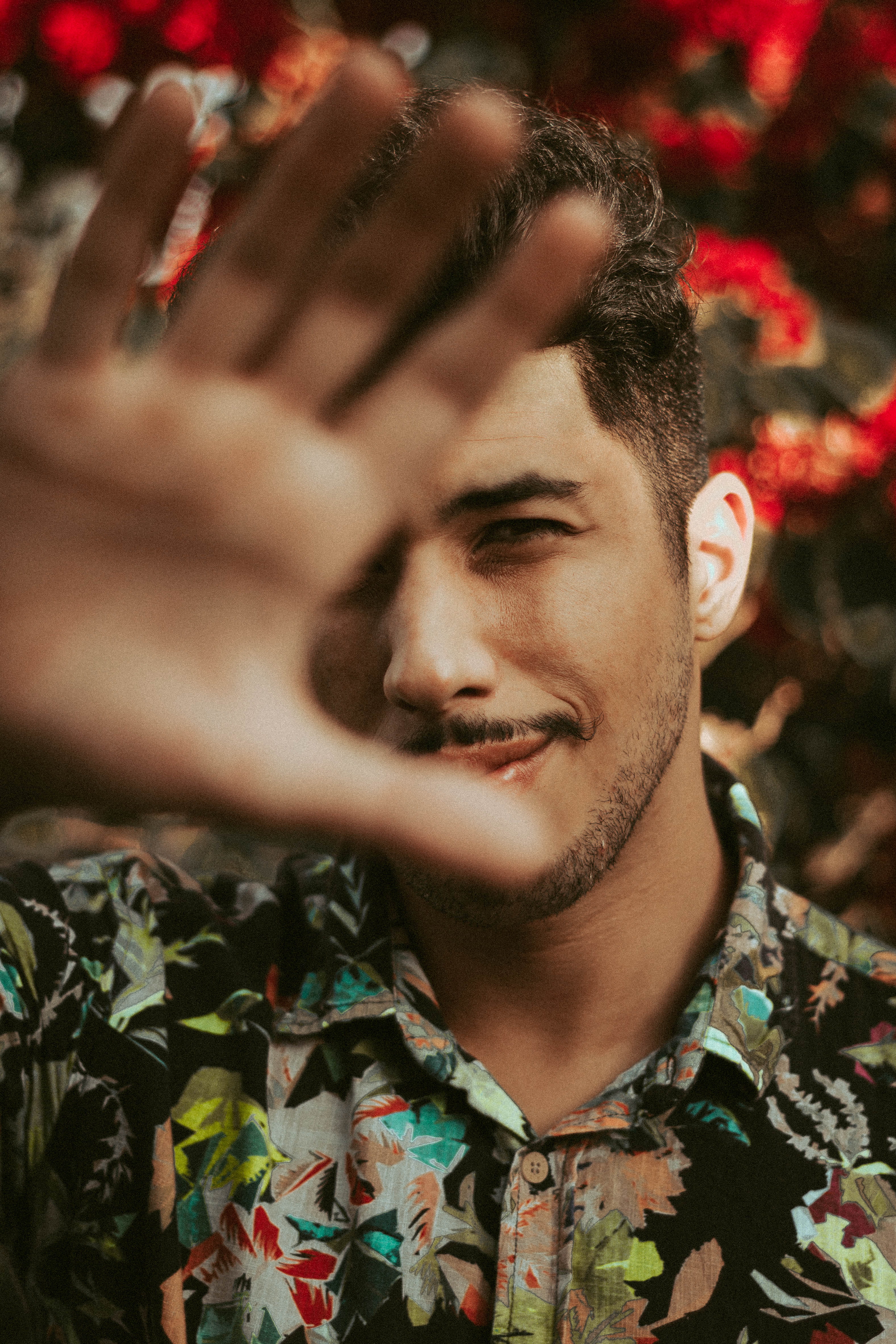 photo, plant, smiling, 4K, portrait, stop, male, lifestyles, floral, young men, view, style, blur, spring, top, leisure activity, bokeh, casual clothing, Phone HD Wallpaper