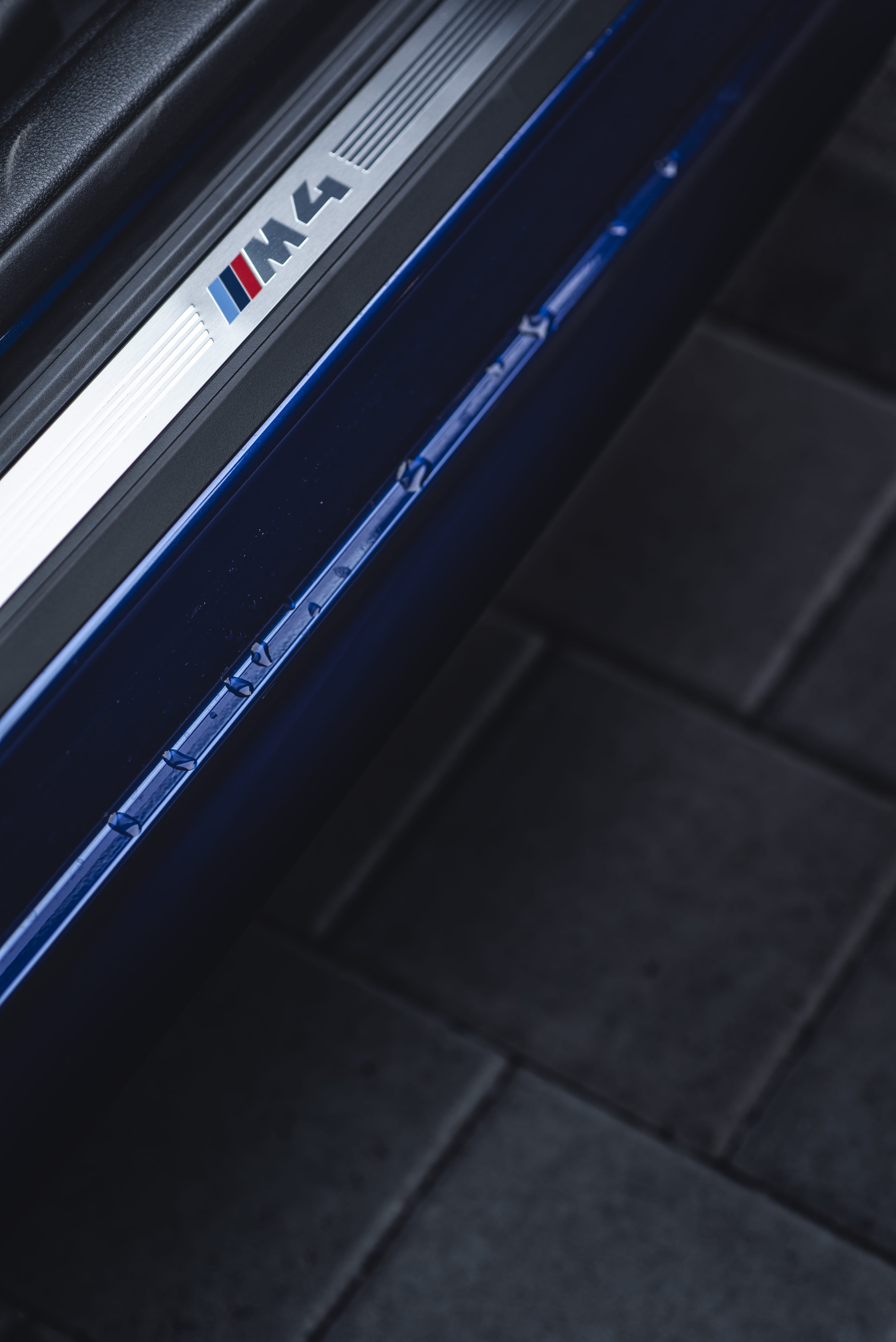 file folder, label, black, station, transportation, text, tiled floor, high angle view, railroad station platform, mode of transportation, town, technology, Phone HD Wallpaper