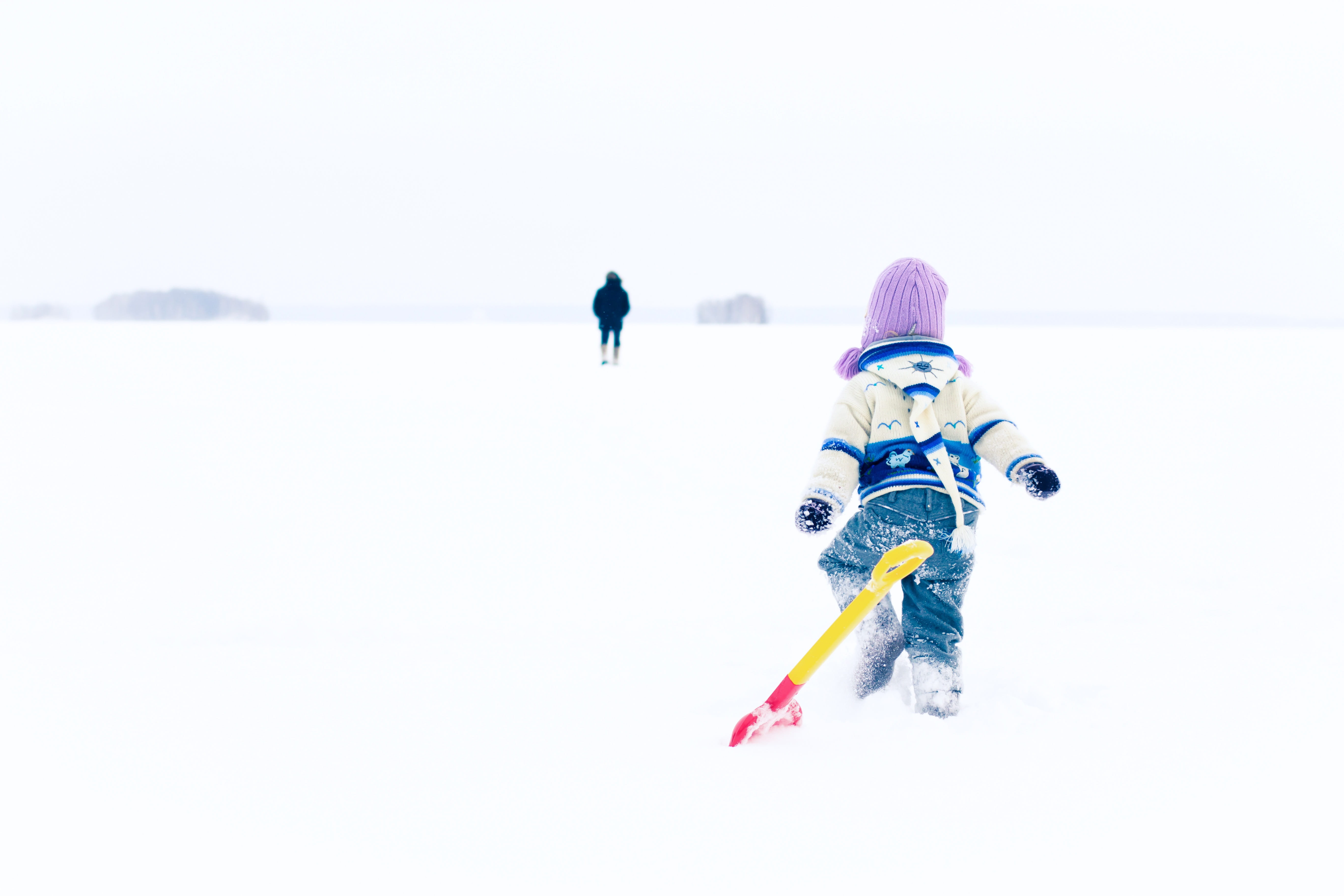 snowdrift, hat, White, people, felt boots, Story, offspring, childhood, cold, shovel, girl, Snow, knit hat, Winter, run, day, real people, extreme weather, HD Wallpaper