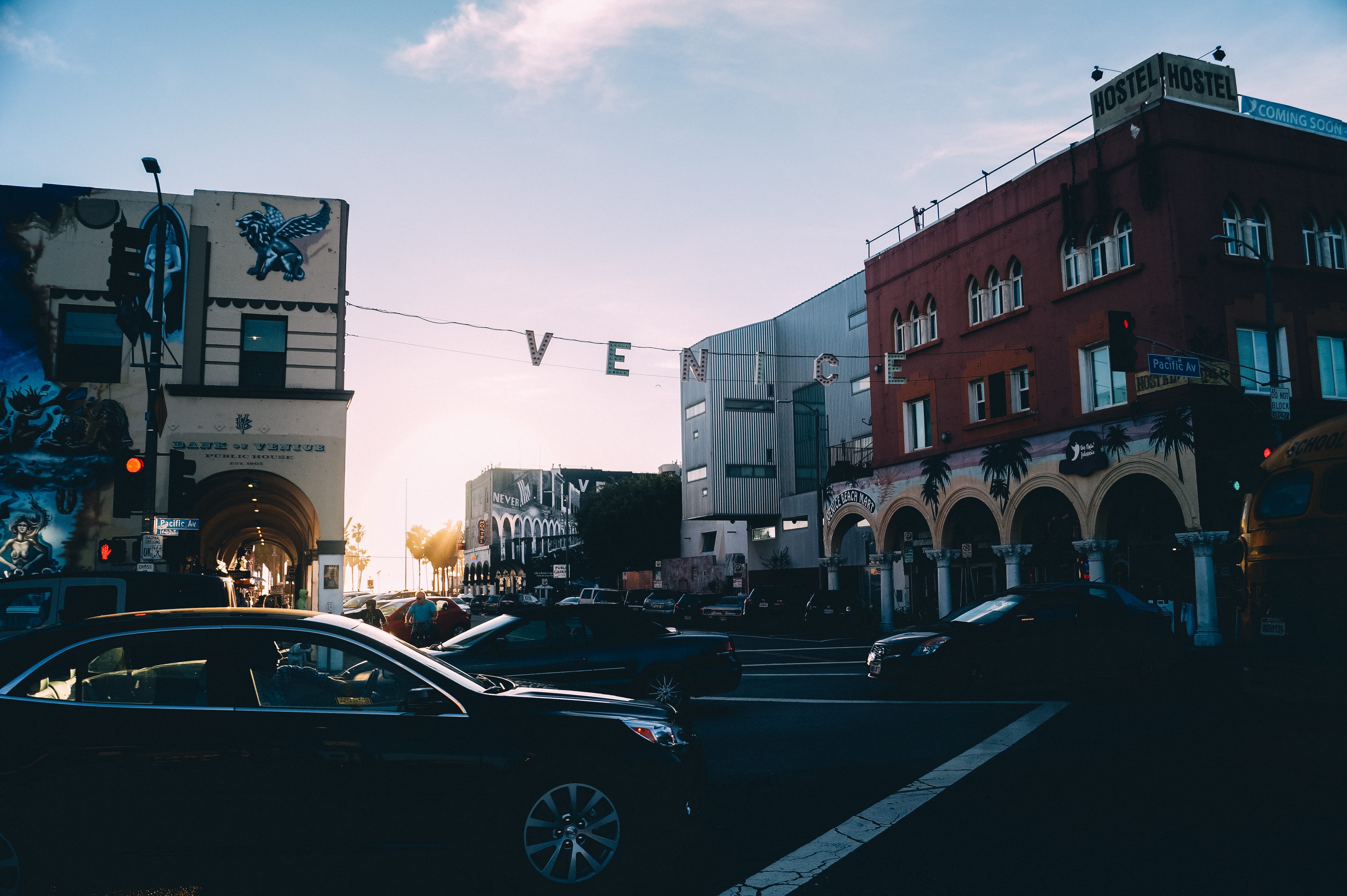 california, building exterior, no people, city, 5K, car, land vehicle, road, beach, building, motor vehicle, united states, transportation, cars, traffic, HD Wallpaper