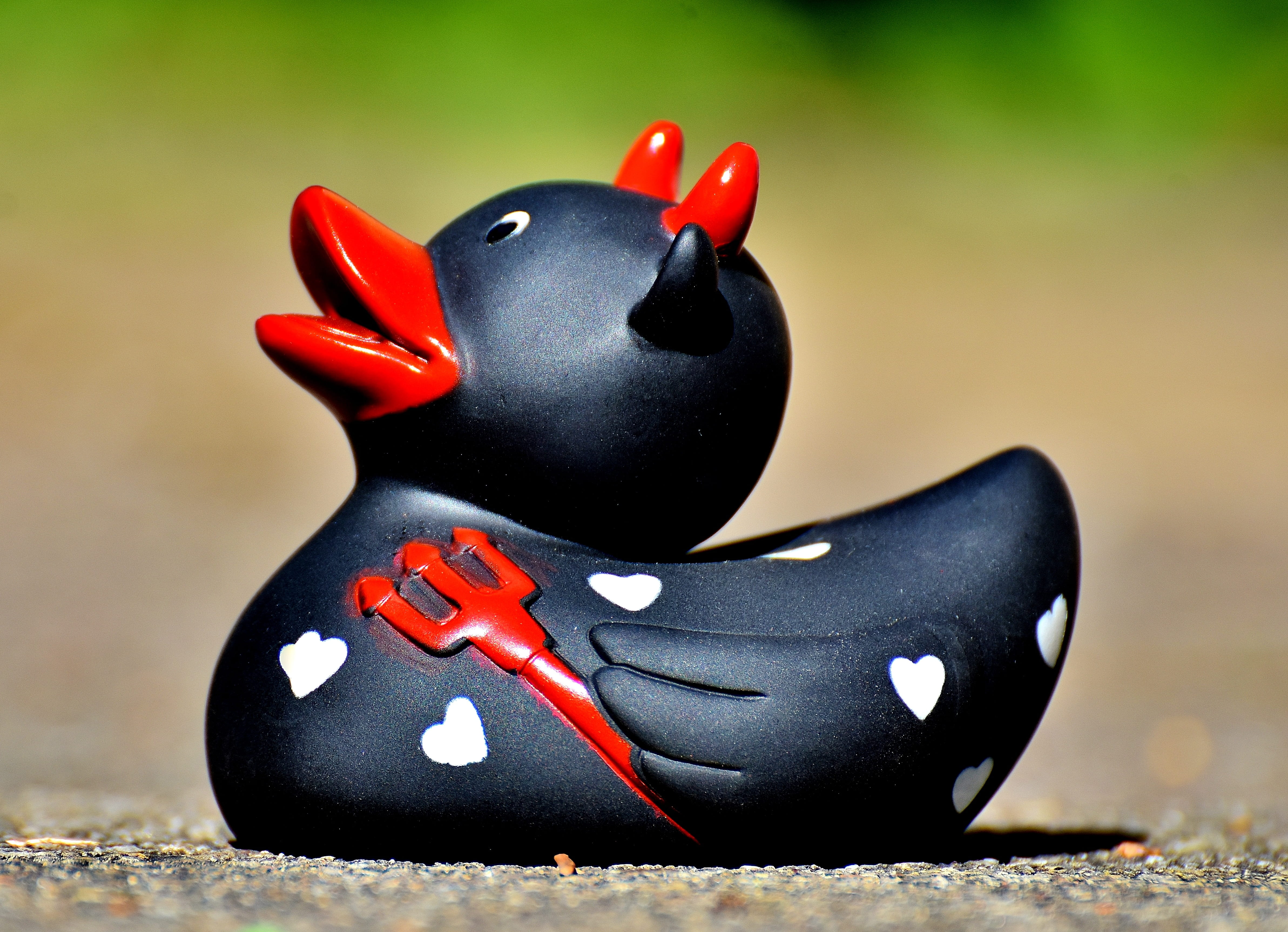 Rubber, human representation, quietscheente, craft, personal accessory, still life, pair, flower, no people, creativity, indoors, Devil, toy, single object, HD Wallpaper