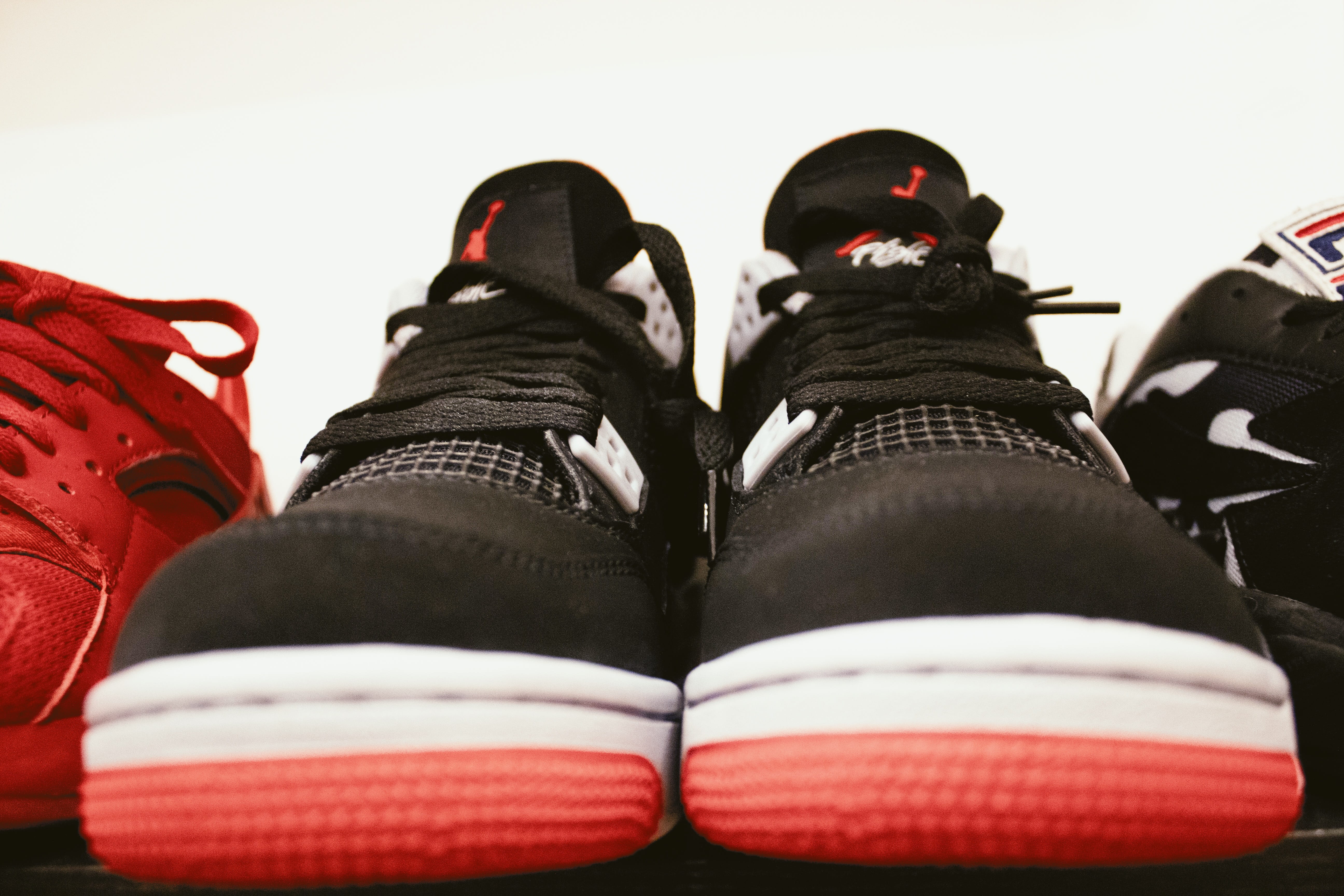 human foot, human limb, basketball, body part, human body part, personal perspective, jumpman, gymshoe, guy, footwear, fasion, one person, retro4, suede, HD Wallpaper