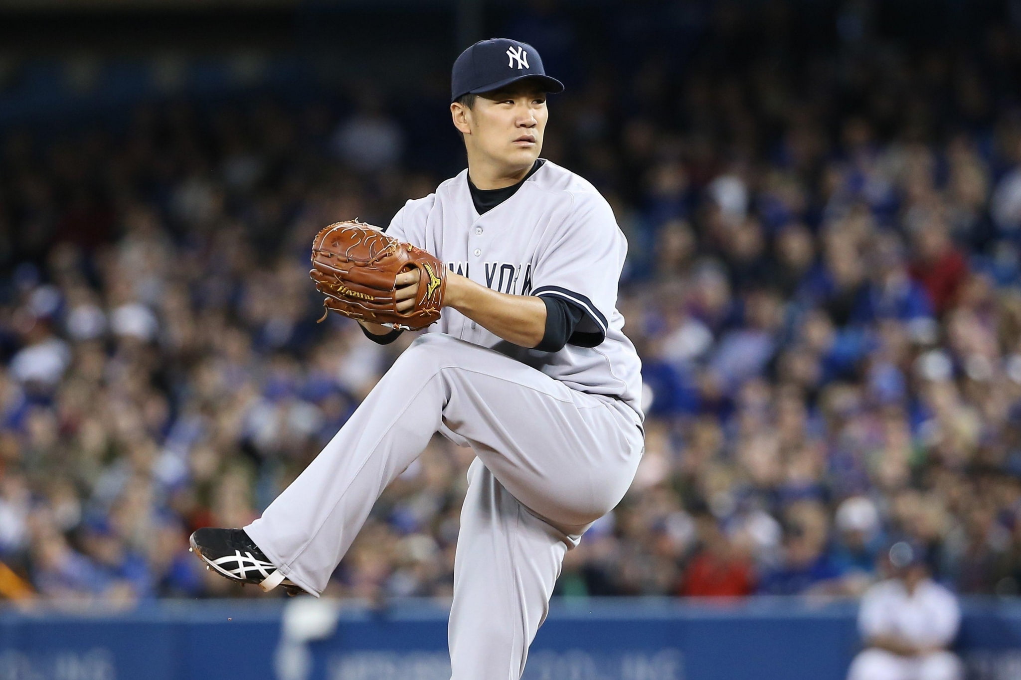 men, athlete, crowd, incidental people, skill, sport, yankees desktop nexus, looking, baseball - sport, baseball player, baseball uniform, playing, spectator, HD Wallpaper